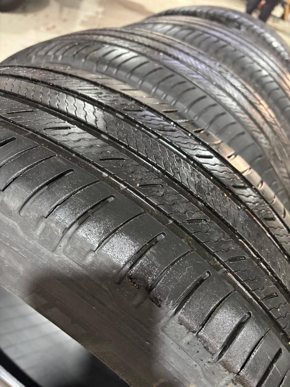 4 used 235/55/R20 Michelin A/S–Murano/Pathfinder/QX60/SRX/RX/ - photo 4