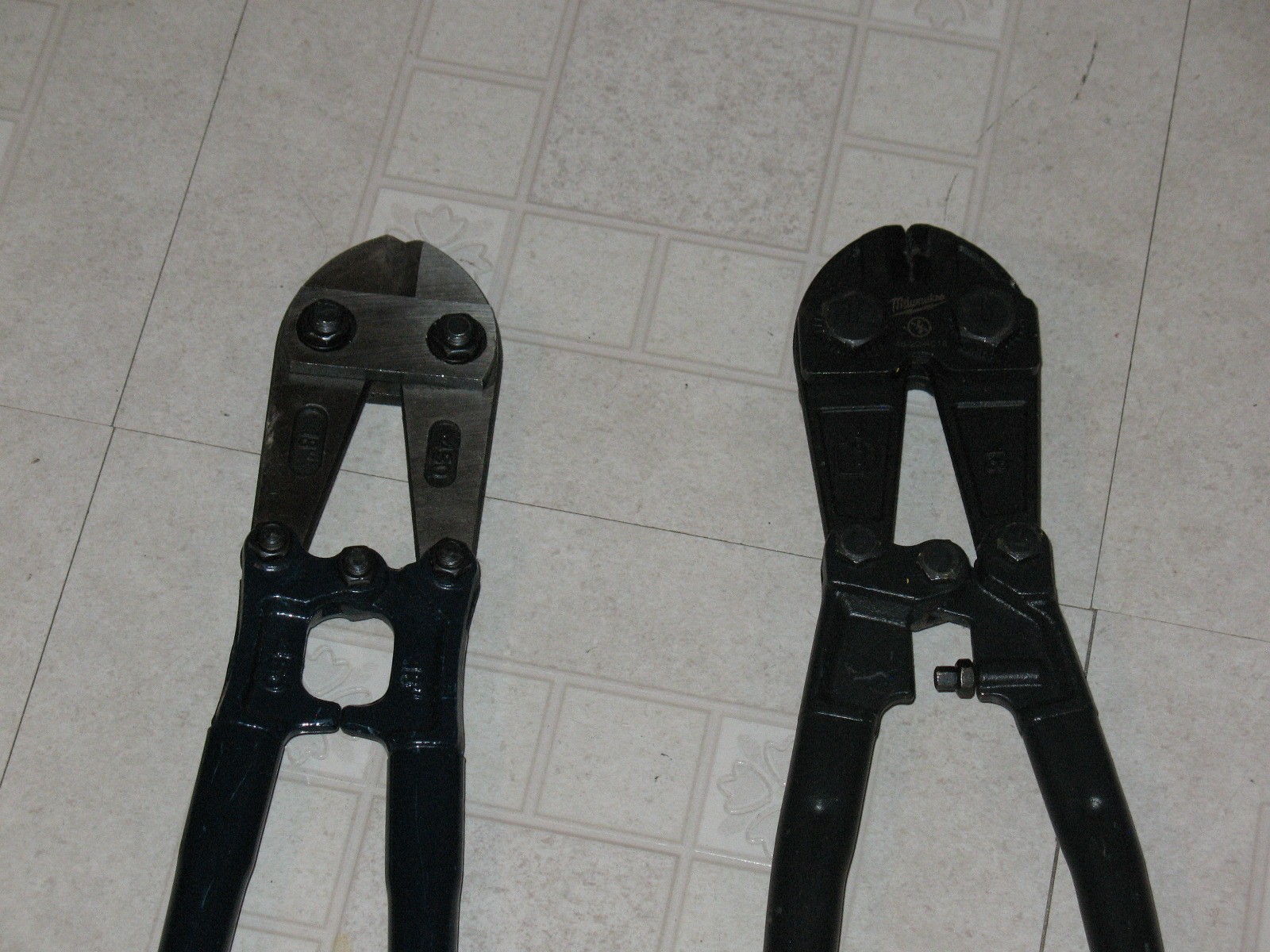 14 and 18 Inch Bolt Cutters - photo 4