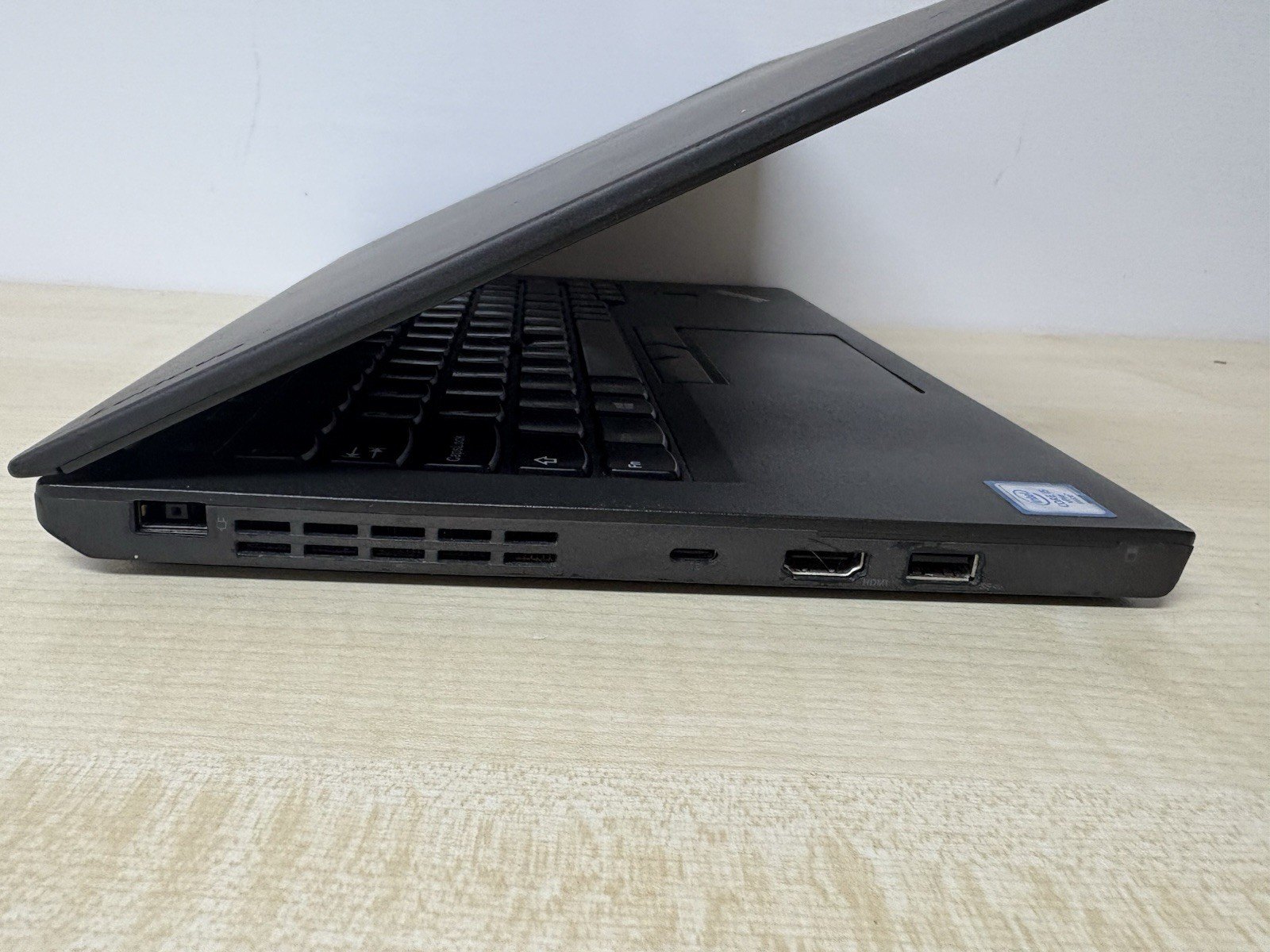 Lenovo ThinkPad X270 Laptop i5, 8GB RAM 128GB SSD Win 11 - photo 3