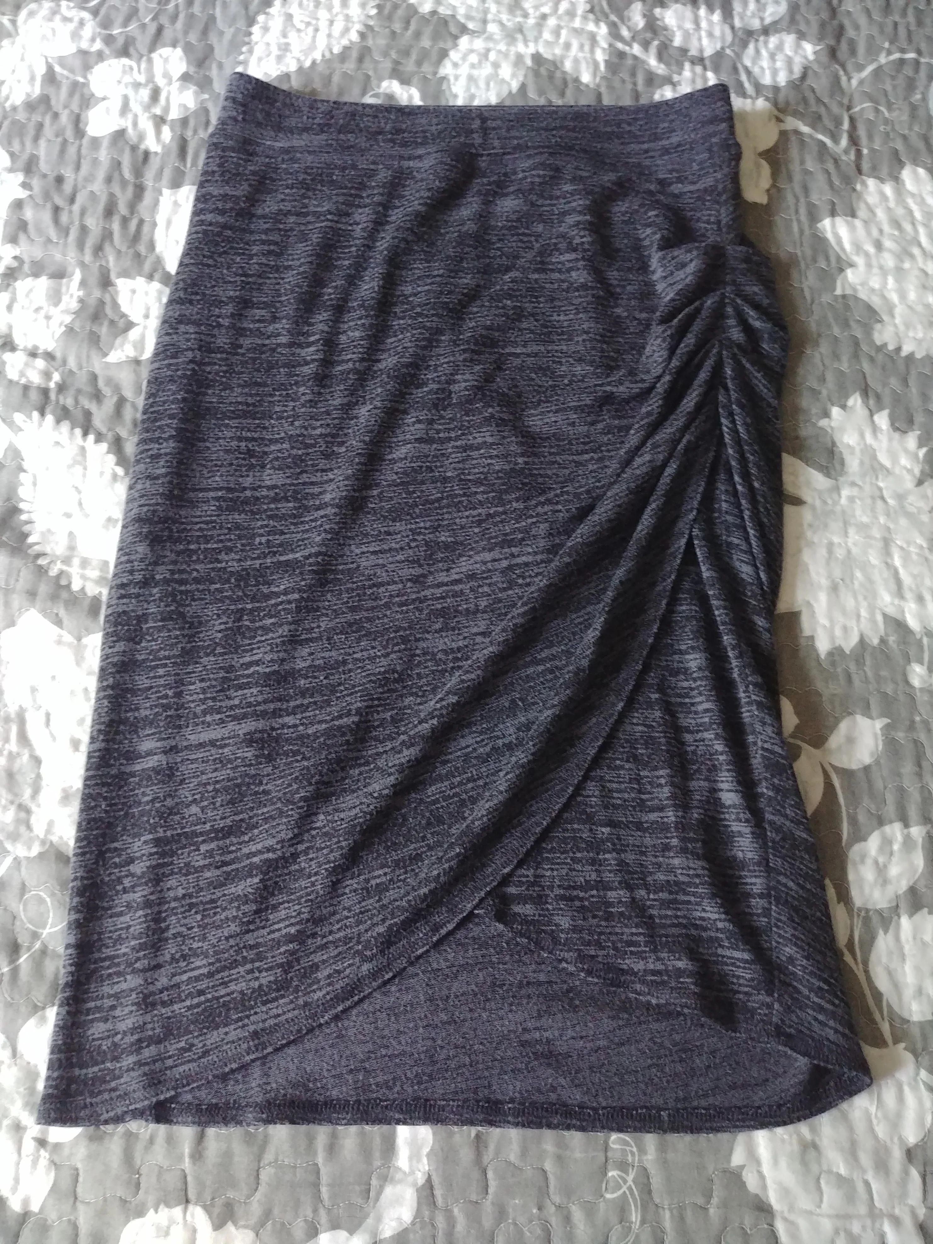 Wilfred Free & Dynamite Skirts, Size Small , "#Cleanout" image indicator(2)