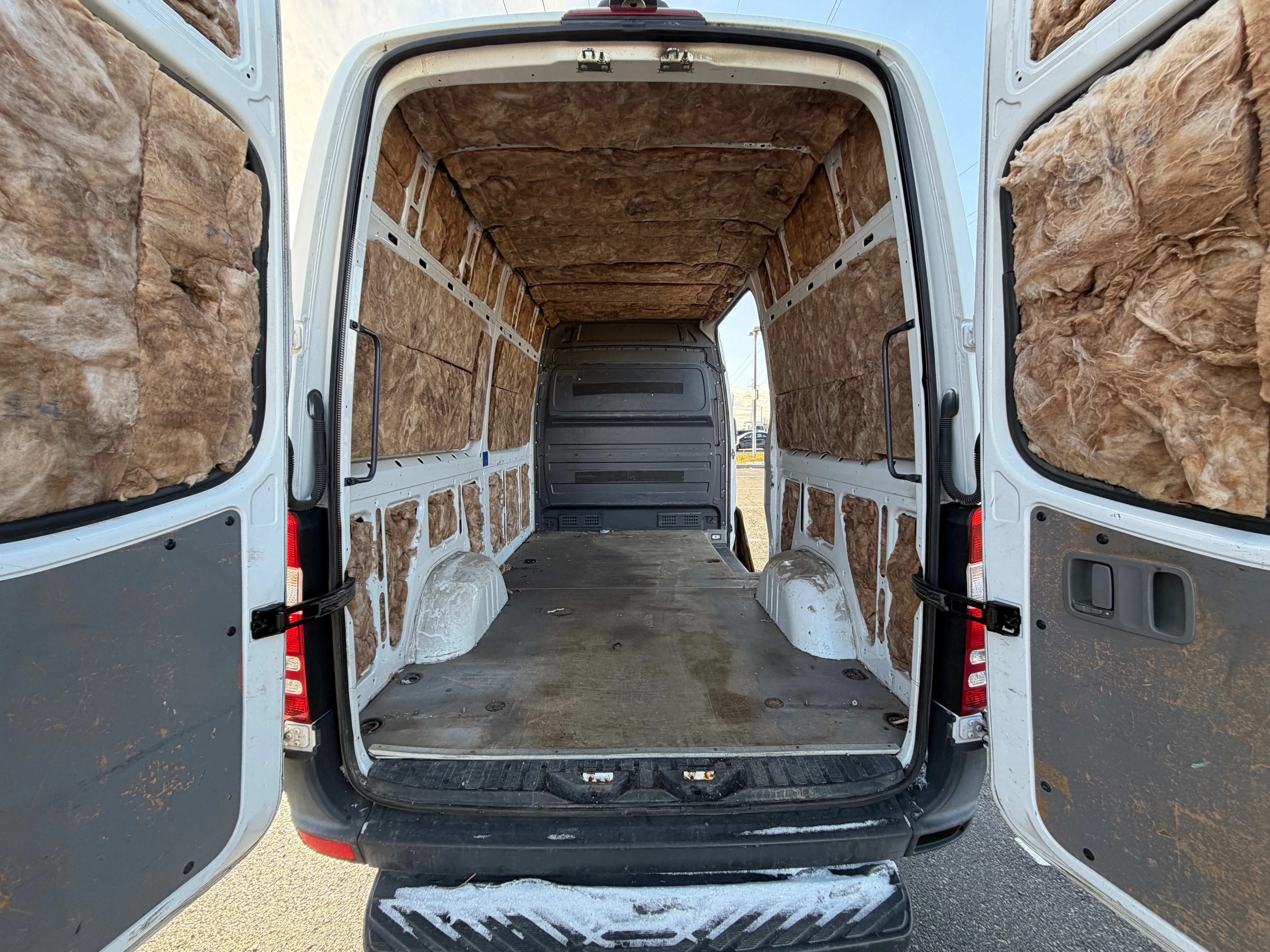 2015 Mercedes-Benz Sprinter 2500 144 WB 2.1L Diesel image indicator(10)