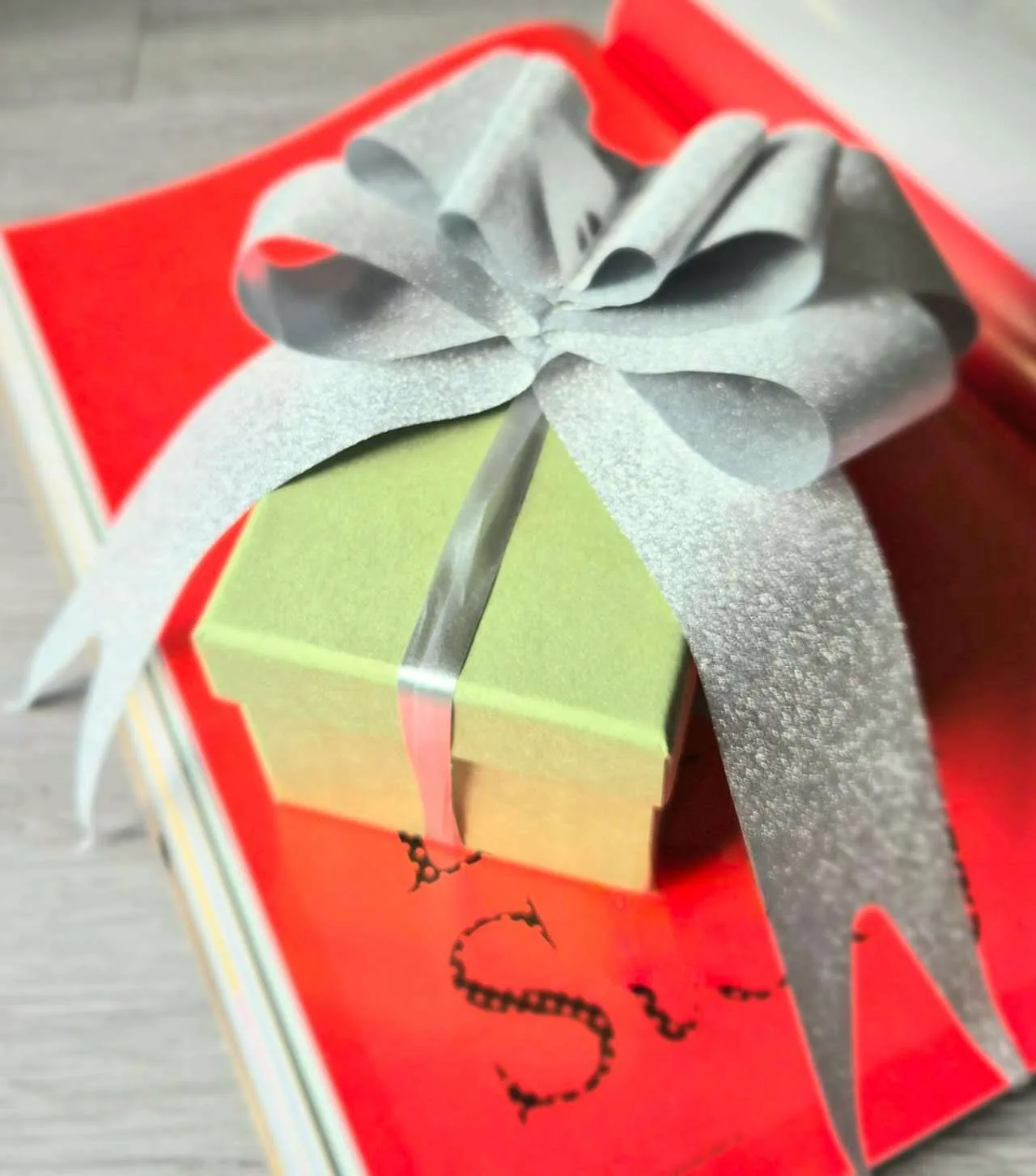 06-Rose Gold Metal Replacement iWatch Strap image indicator(3)