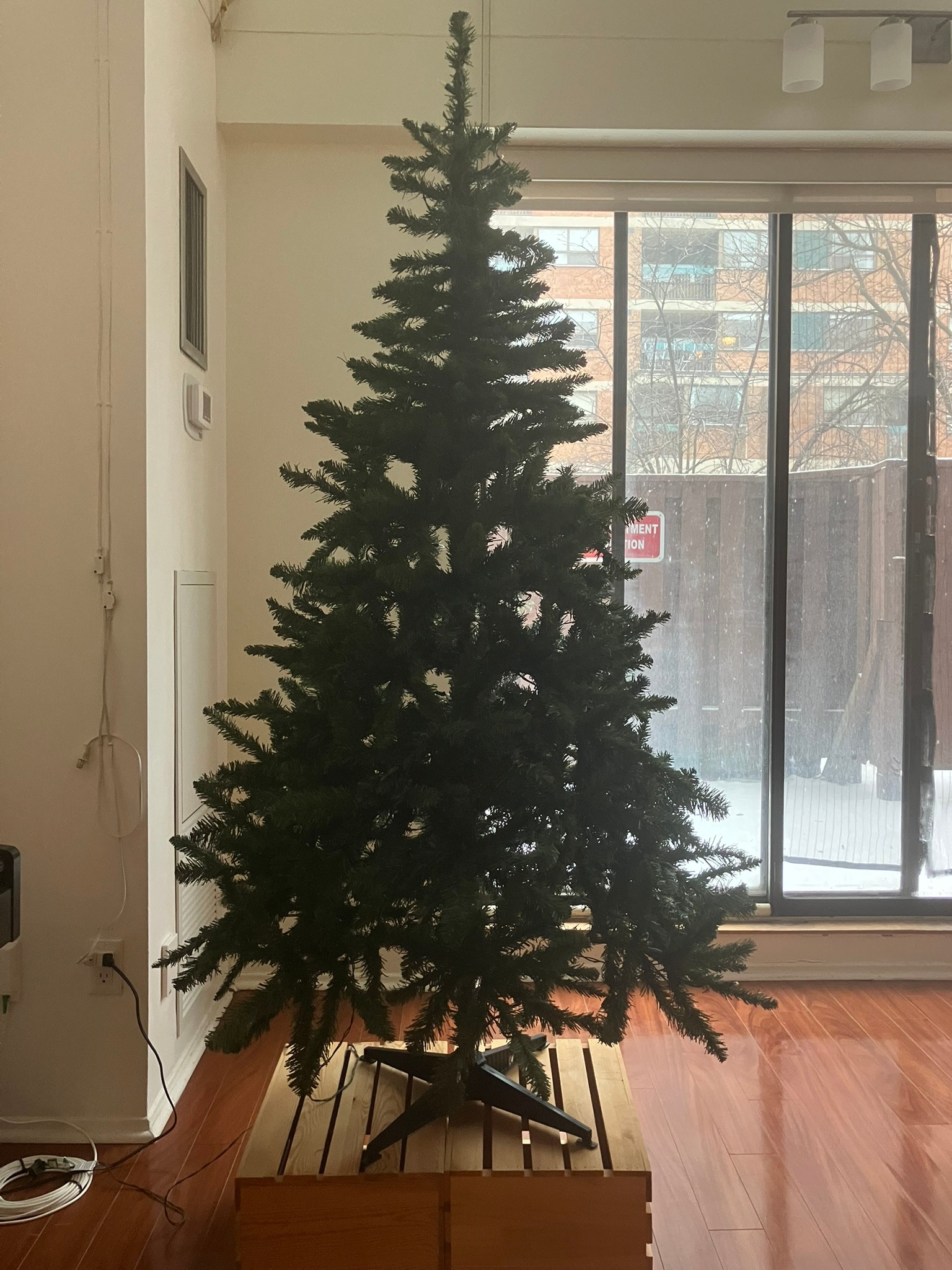 Ashland 6 ft Pre-lit Windham Spruce Tree