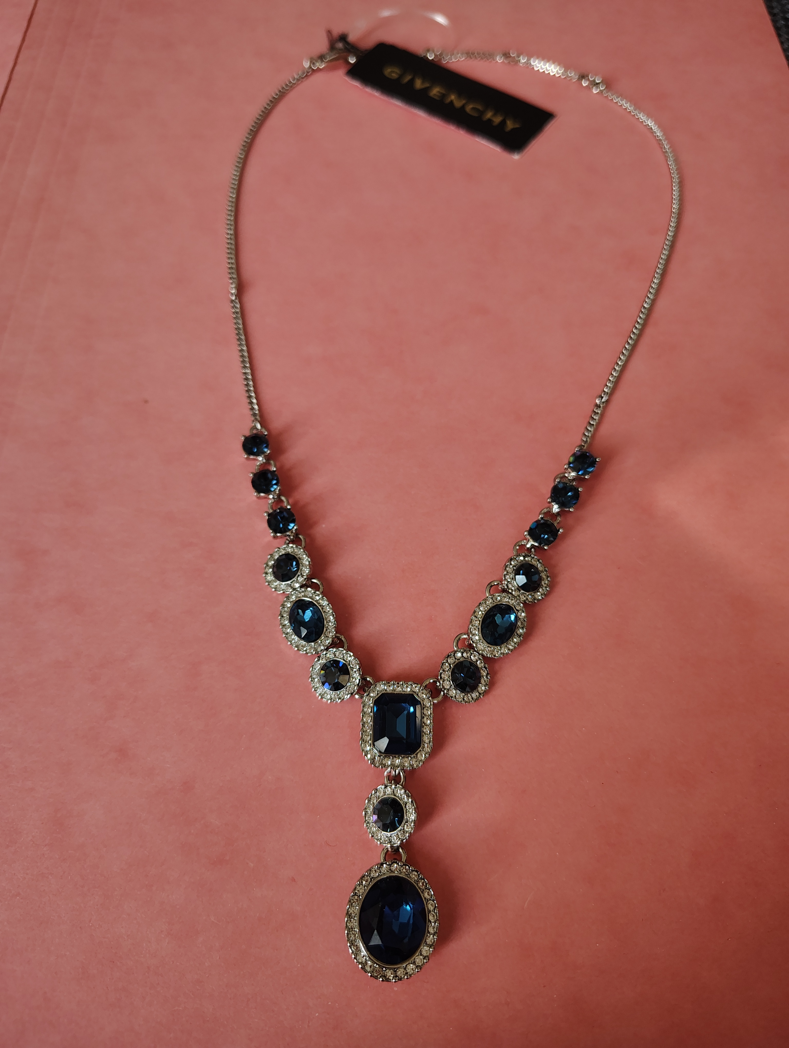 NEW NECKLACE- Givenchy (Macy's US price tag, Sale) - photo 4