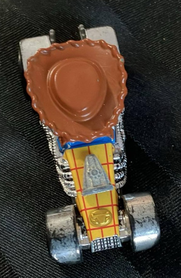 Hot Wheels 2010 Disney Toy Story Wheelin Woody - photo 2