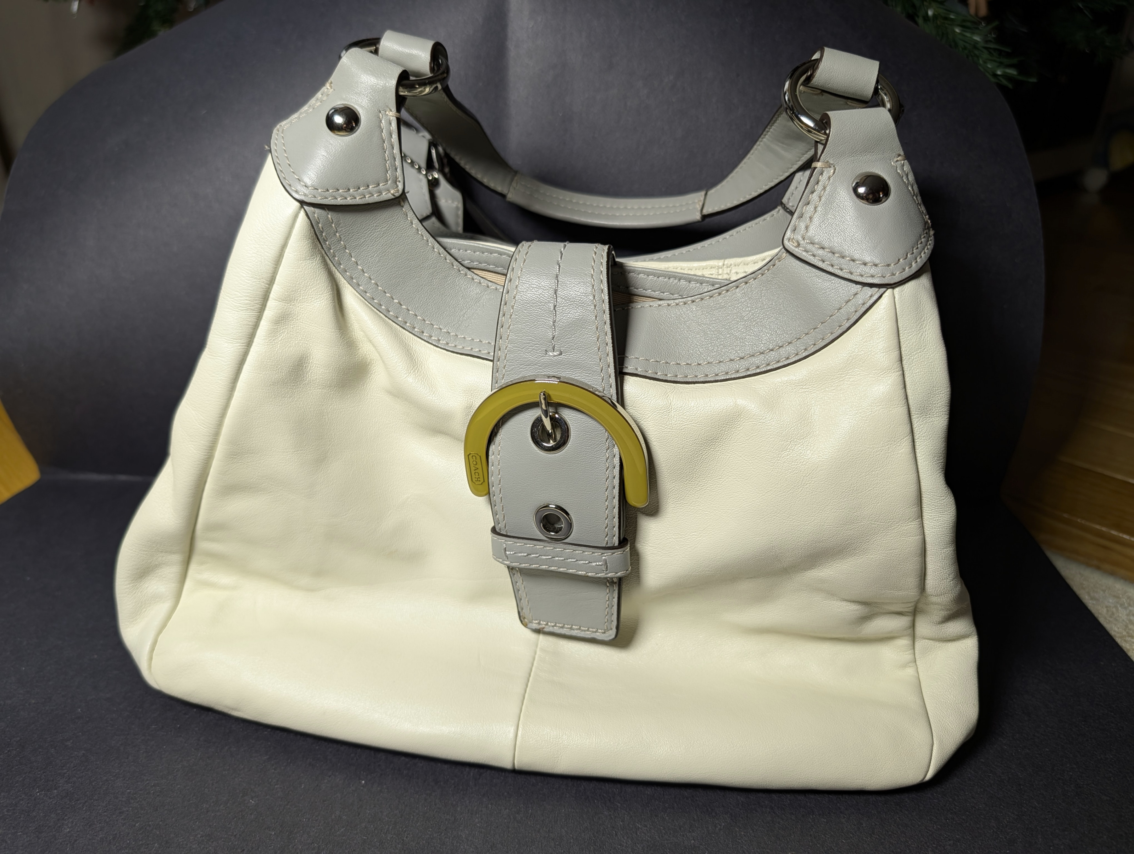 Coach White Purse/Handbag