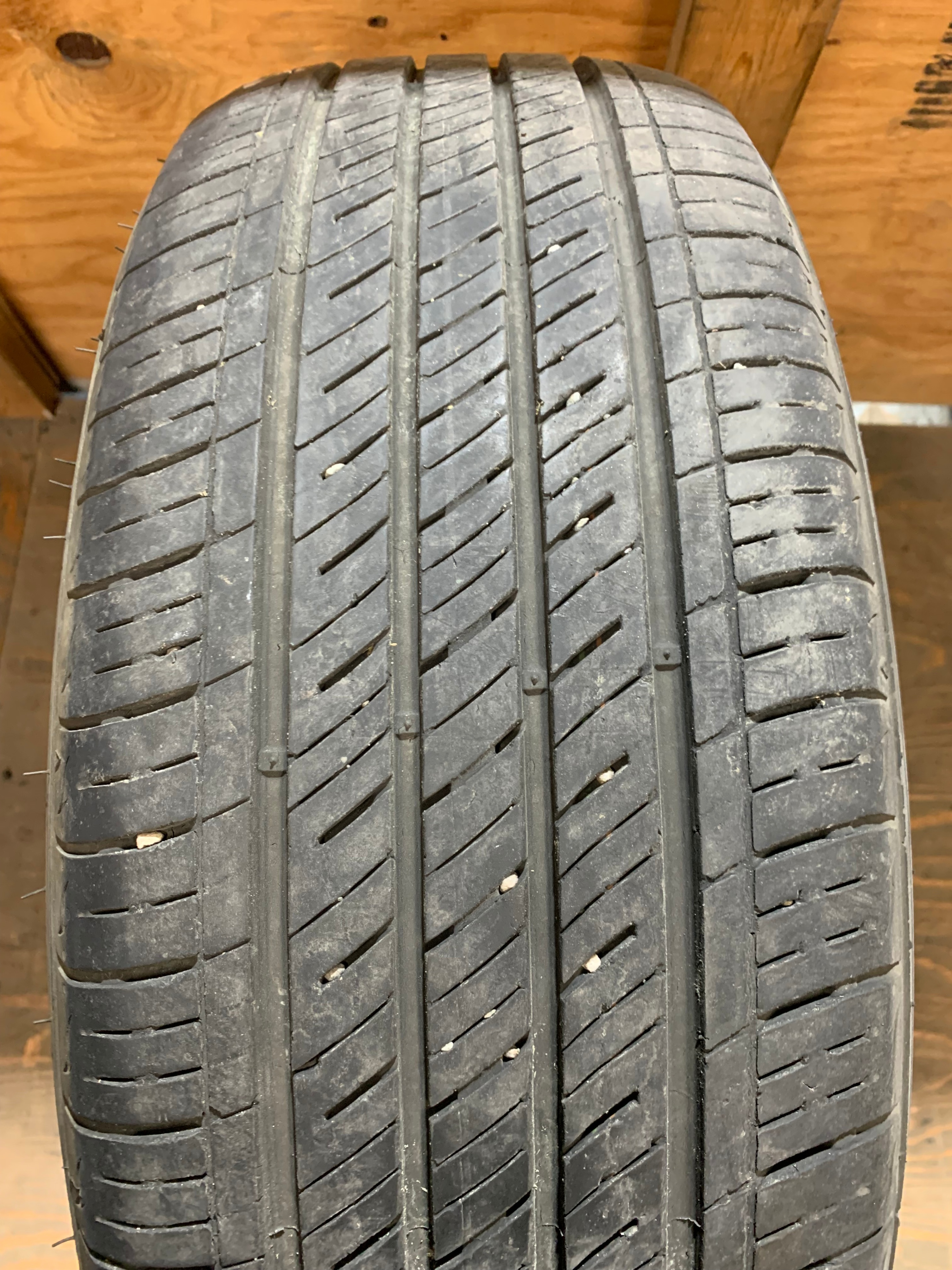 PAIR of 235/60/18 M+S 103H Kumho Crugen premium with 65% tread