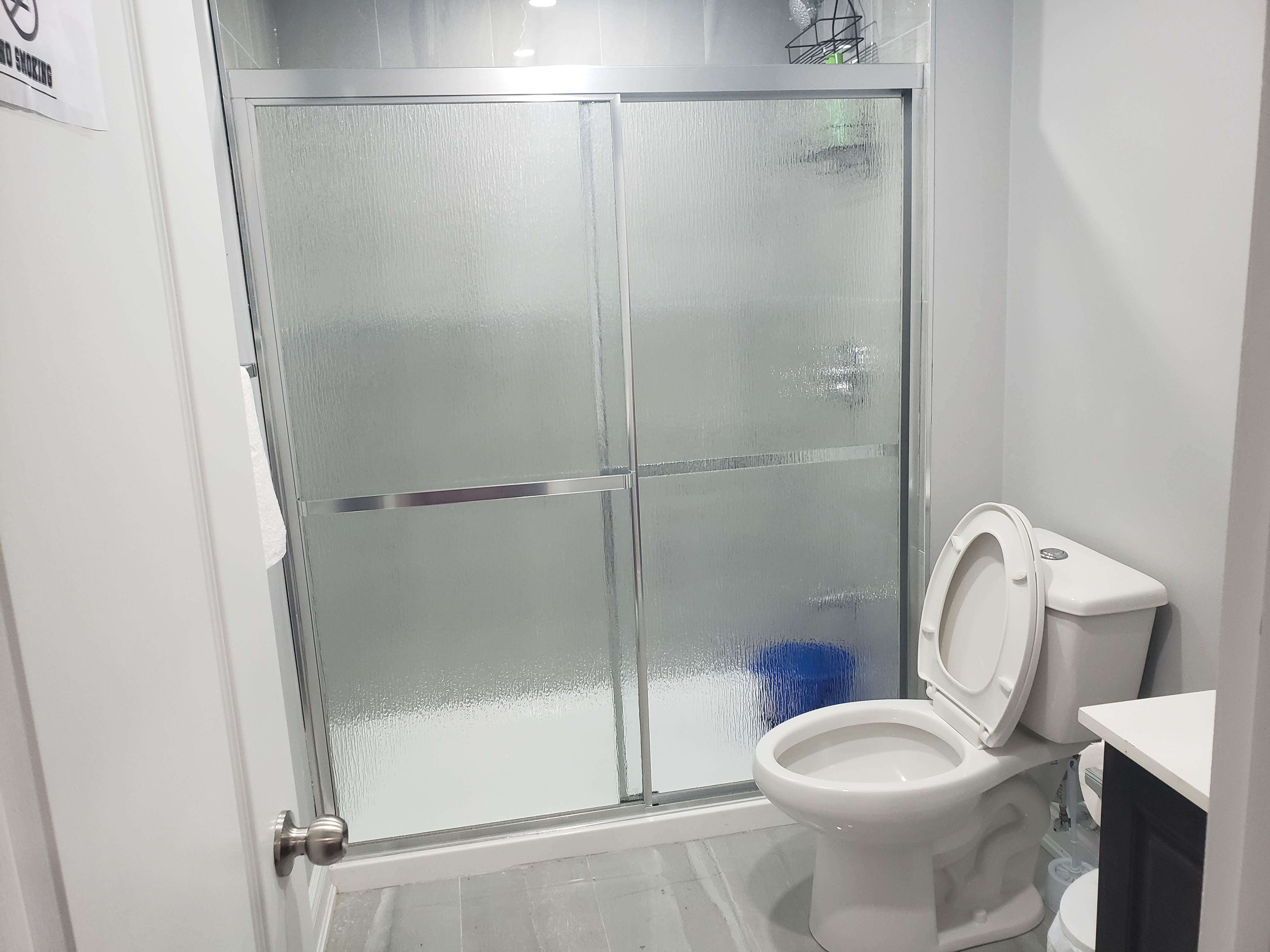 A room in Basement is avaible for rent - photo 5