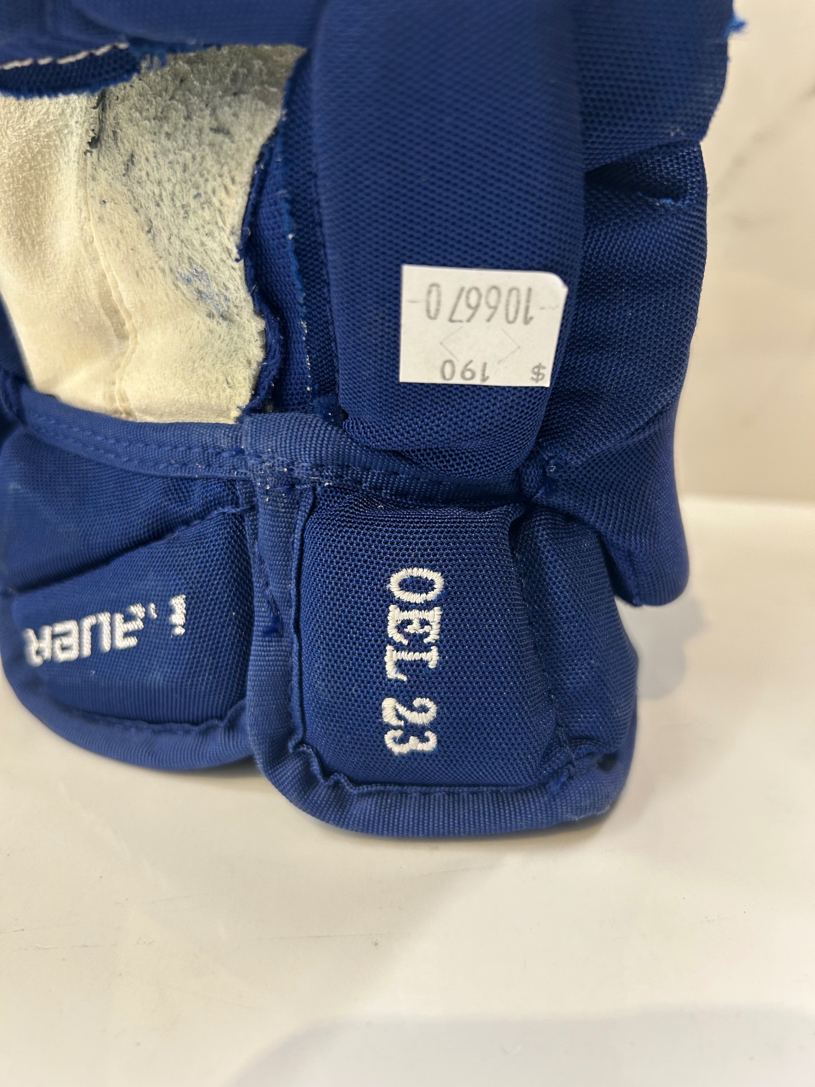 Canucks Used In Game By #23 Oliver Ekman-Larsson Gloves - photo 2