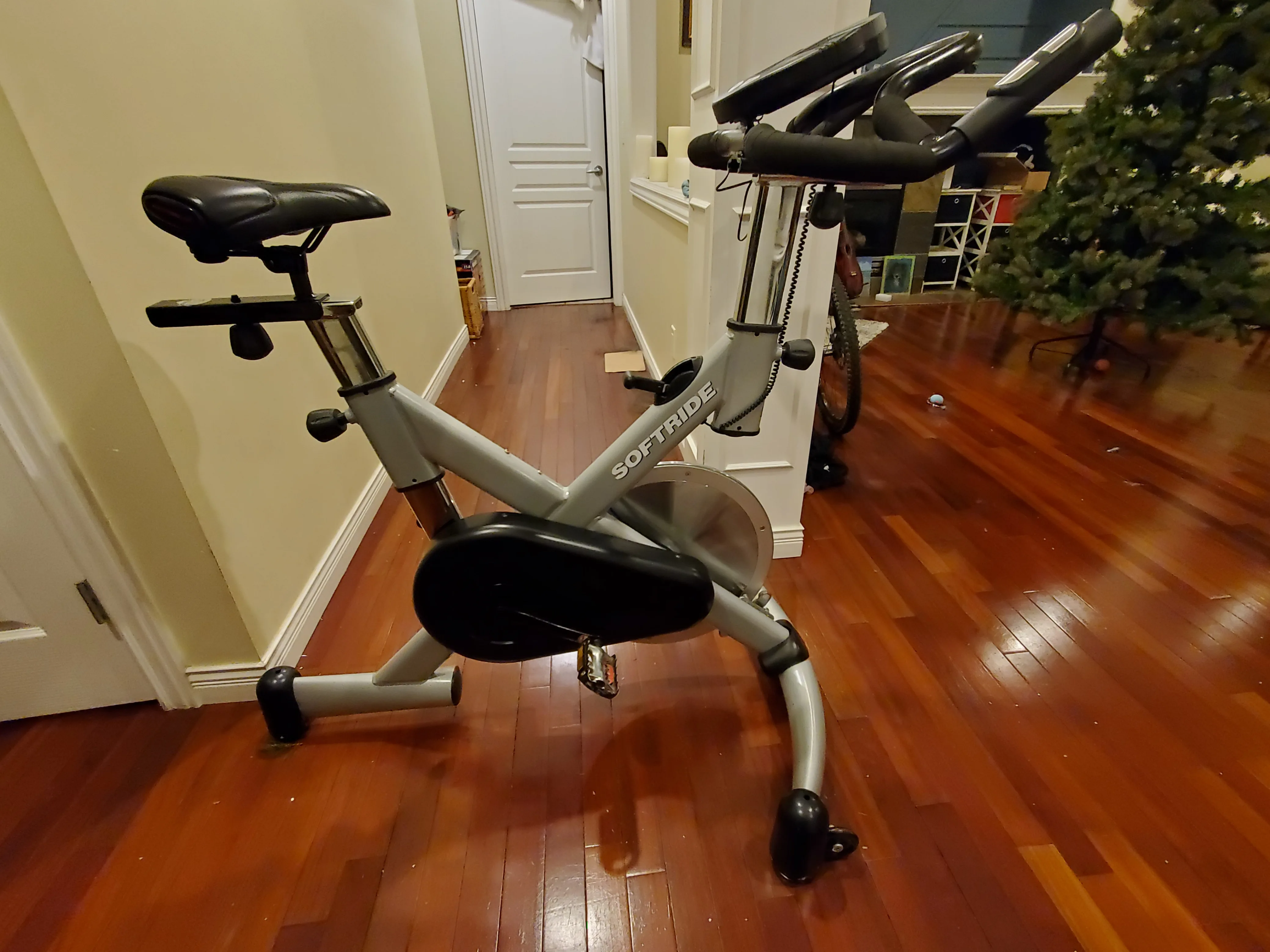 Stationary Bike (magnetic)