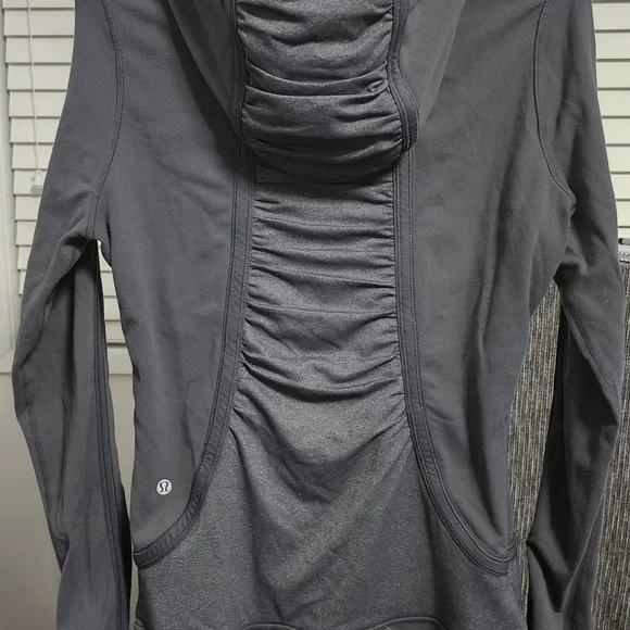 Lululemon Scuba Hoodie Size 6 Grey - photo 2