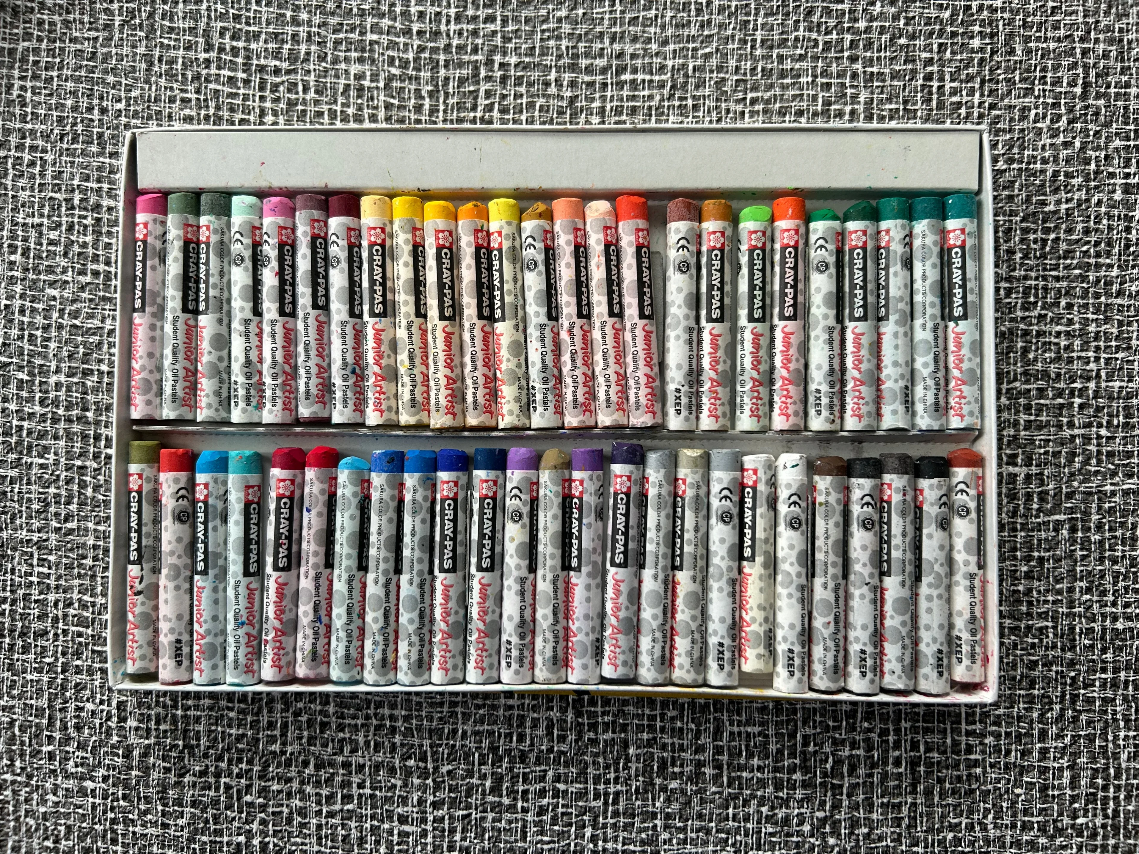 Assorted Art Supplies (Paints & Pastels) image indicator(4)