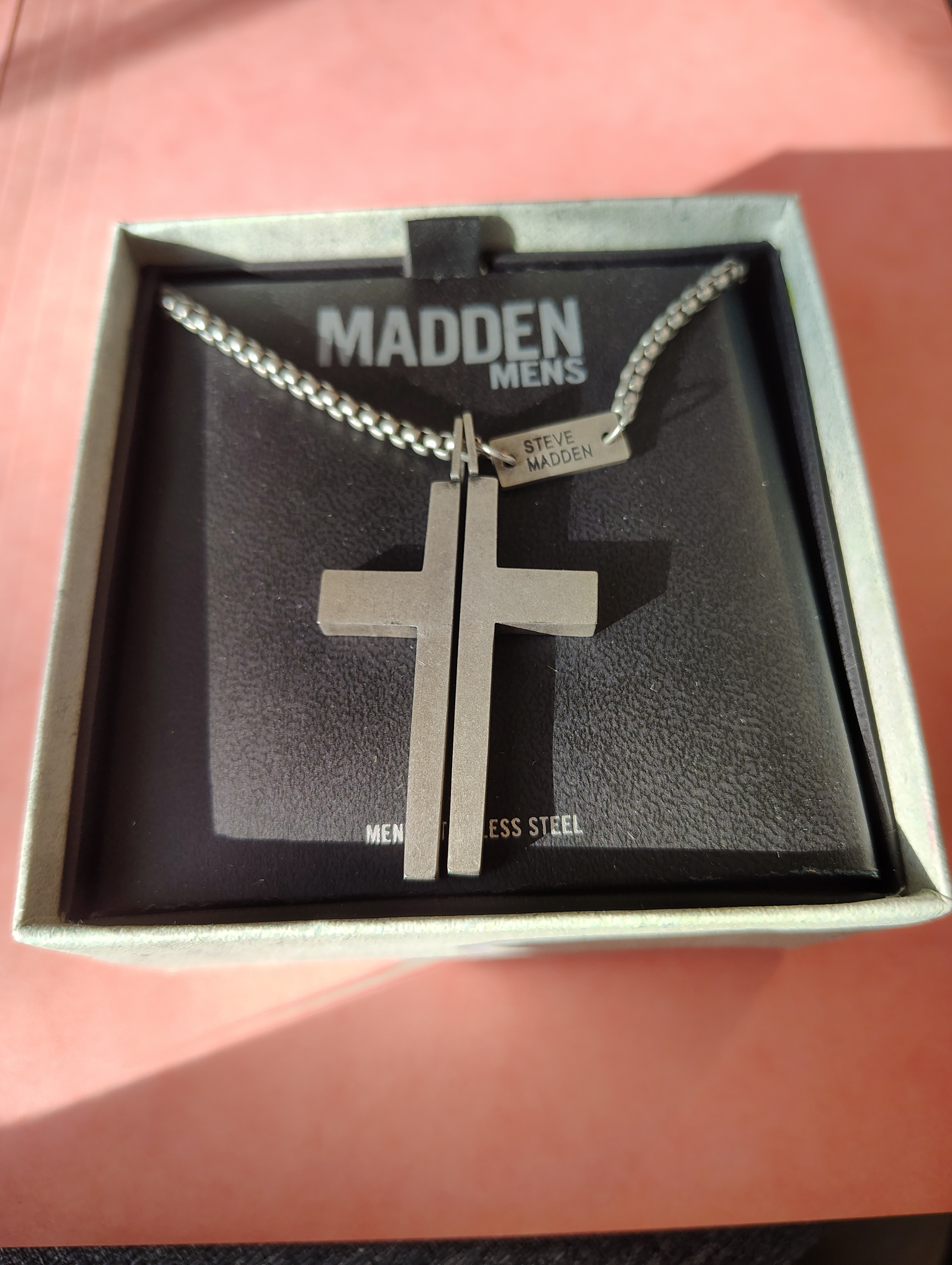 NEW NECKLACE- Steve Madden (Macy's US price tag, Sale)