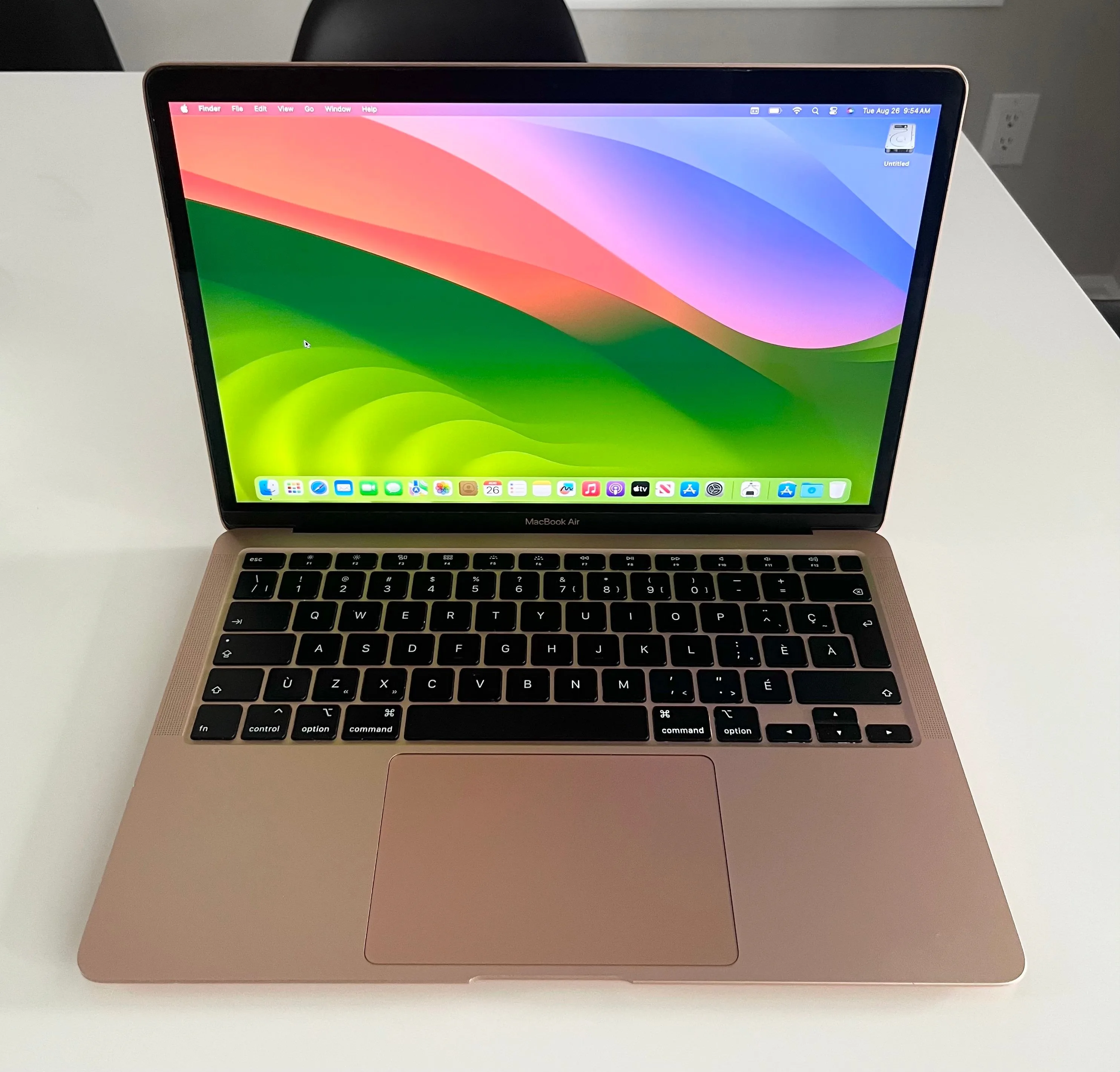 MINT 2020 MACBOOK AIR RETINA 13 / 1.6GHz i5 / 8GB RAM / 128GB image indicator(2)