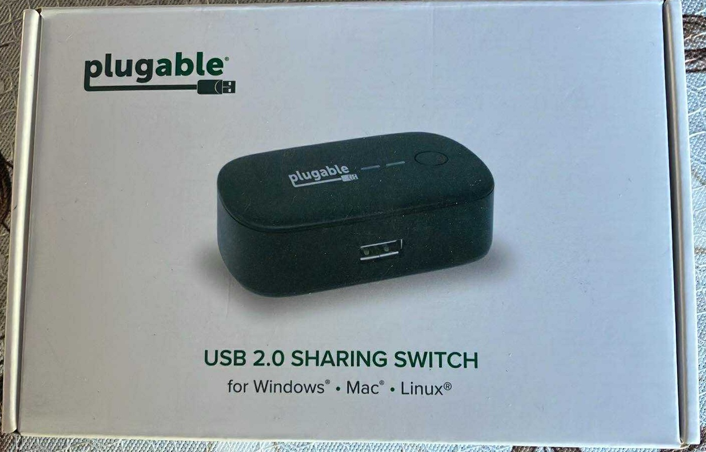 Plugable USB 2.0 Sharing Switch (New)