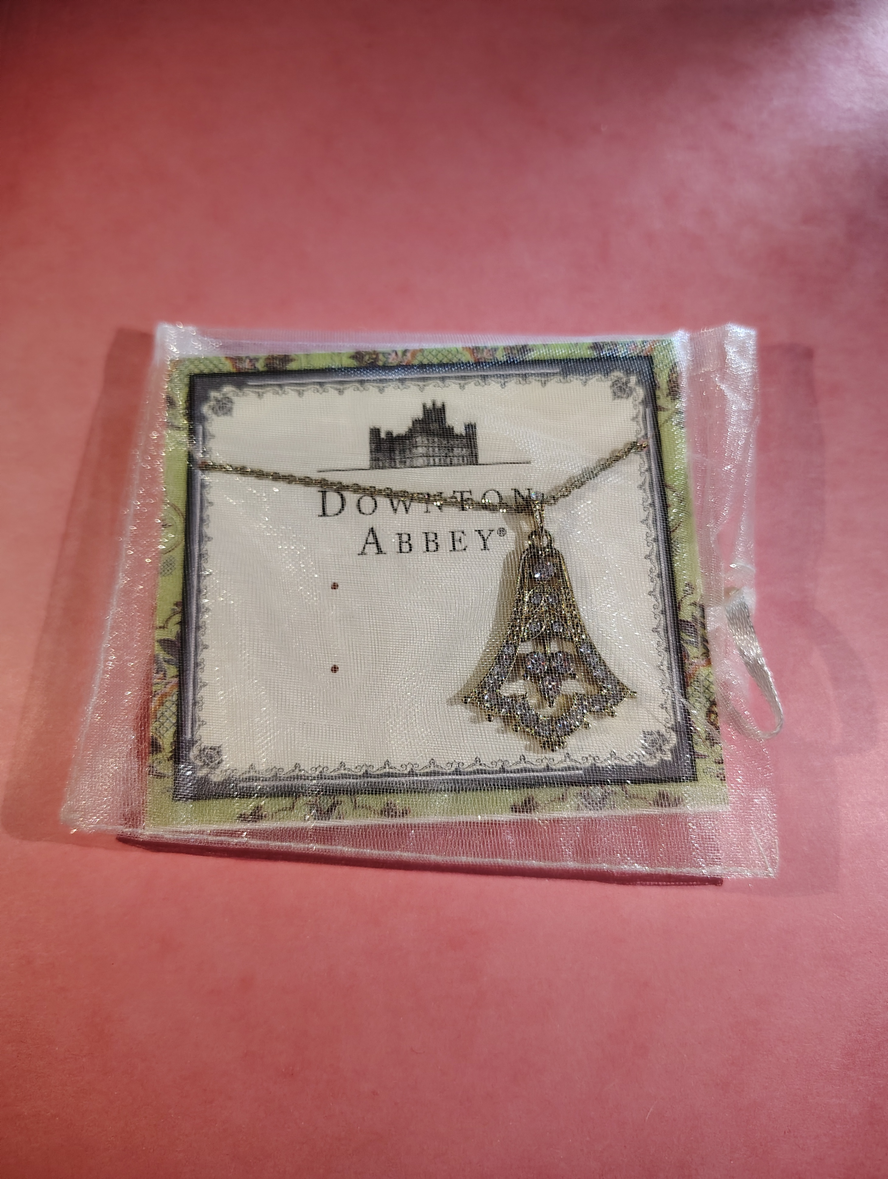 NEW NECKLACE-Downtown Abbey (Macy's US price tag, Sale) - photo 3