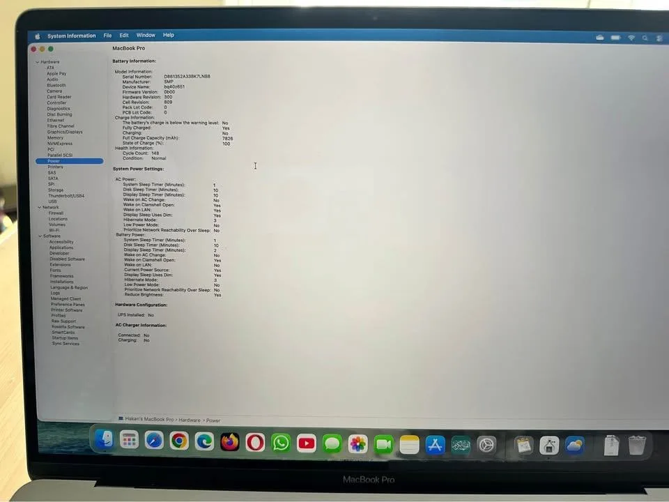 Apple MacBook Pro 16 Inch Core i9_16 GB_1TB Mint condition image indicator(6)