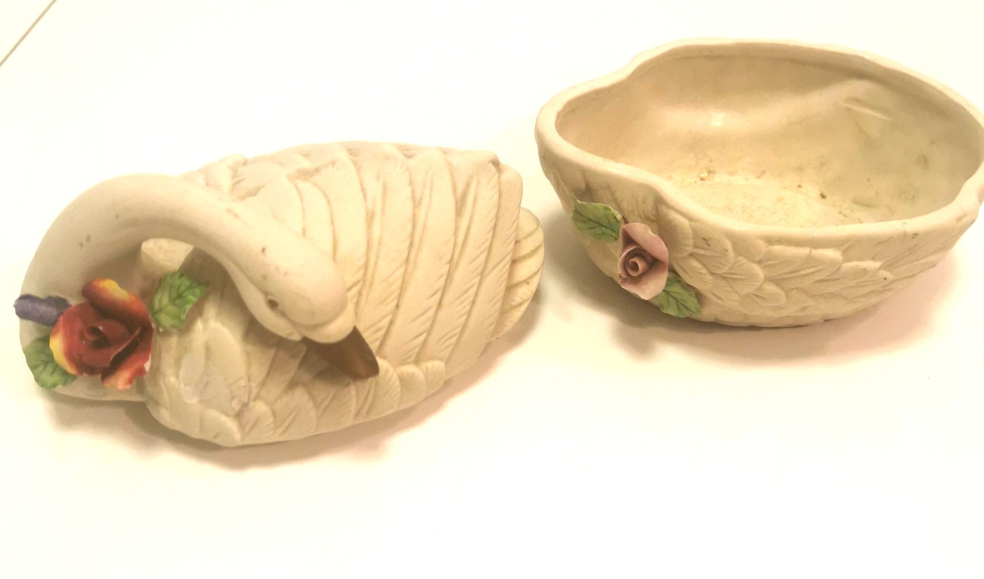 Swan Porcelain / Ceramic Trinket Box 1980s - photo 2