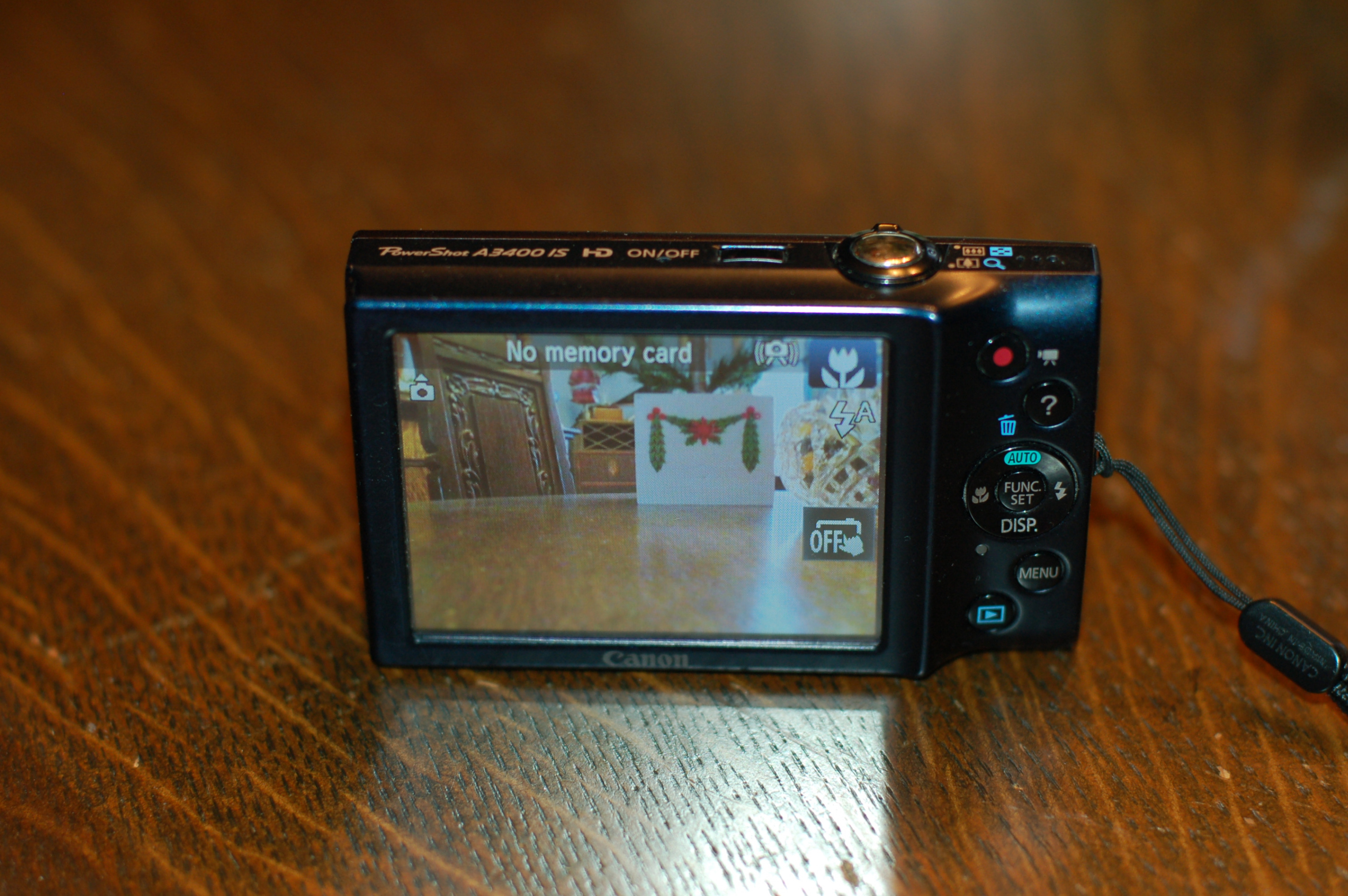 Canon 16 Megapixel Pocket Camera 5x Optical Zoom Working Clean - photo 4