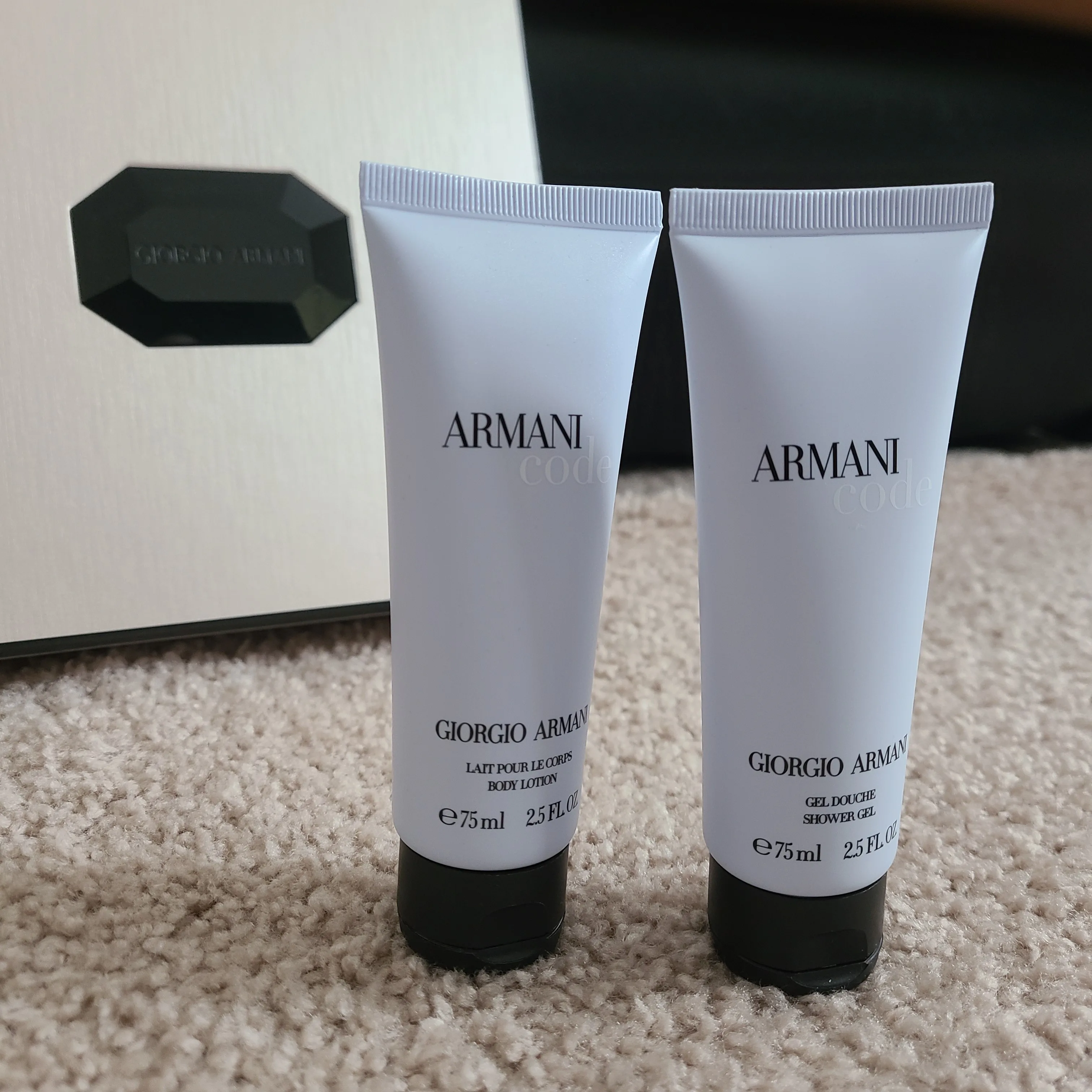 GIORGIO ARMANI "Armani Code" Set for Women (1 set of 3 pcs) image indicator(9)