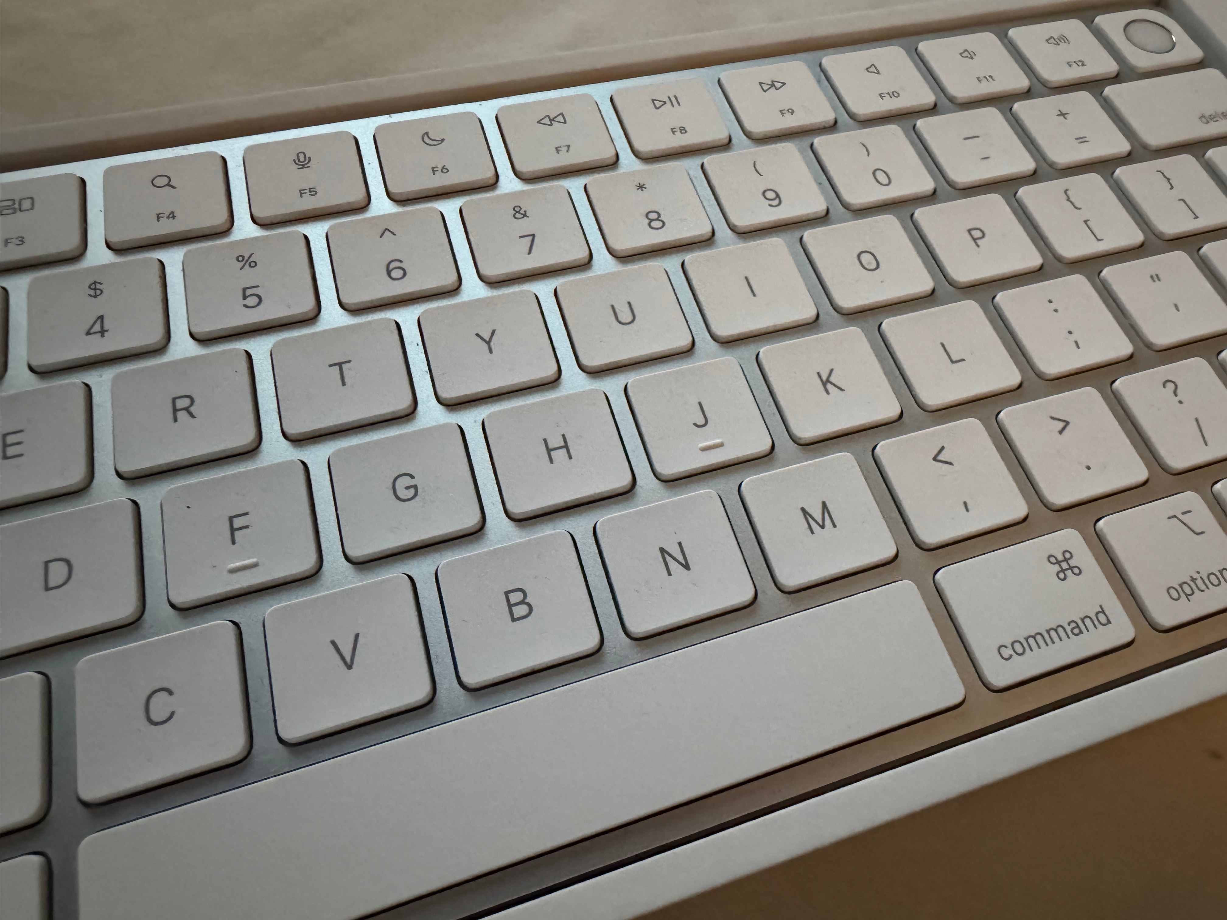 Apple Magic Keyboard with Touch ID (USB–C) - photo 4