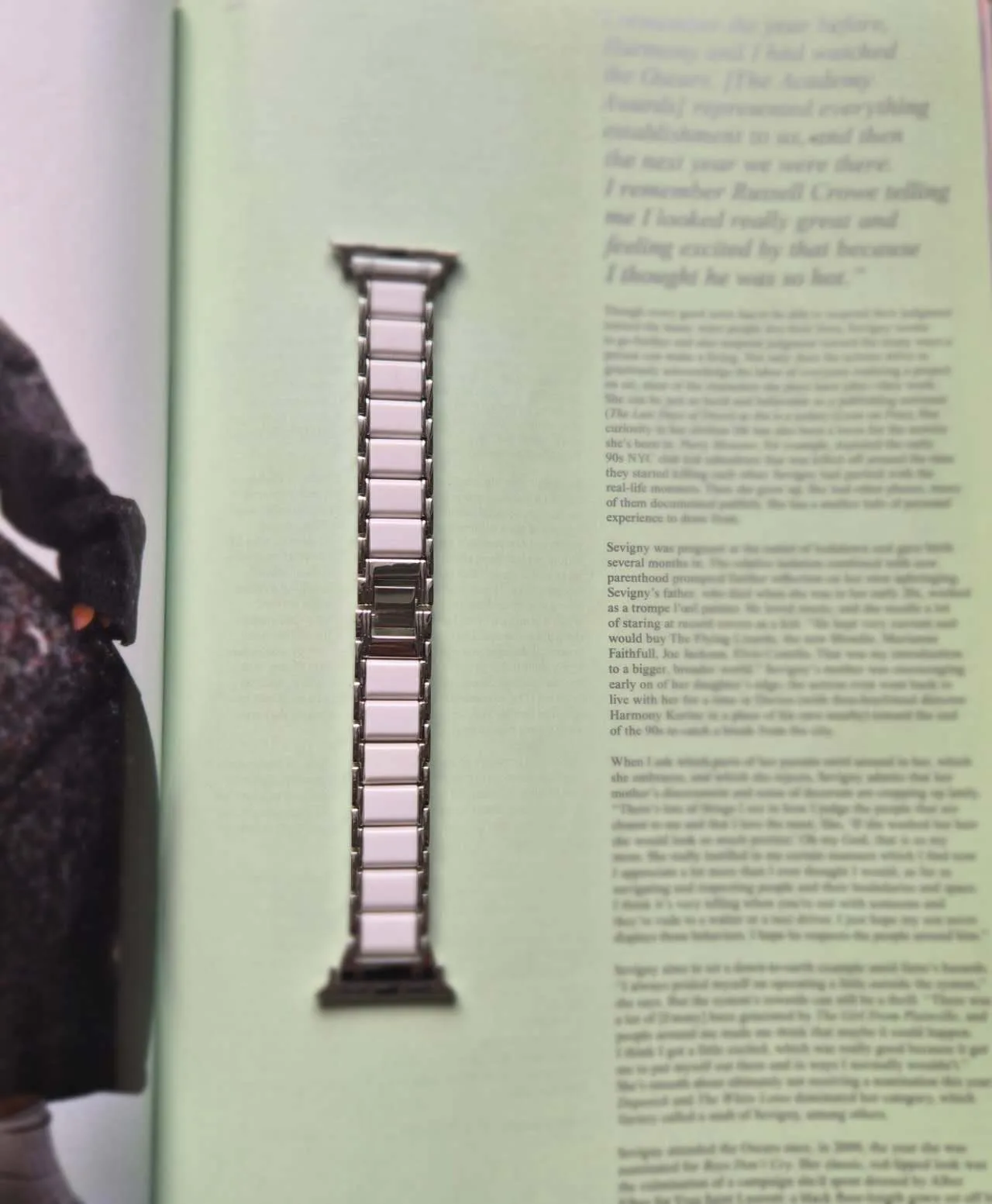 05-S Sliver Metal + Resin Link Replacement iWatch Strap