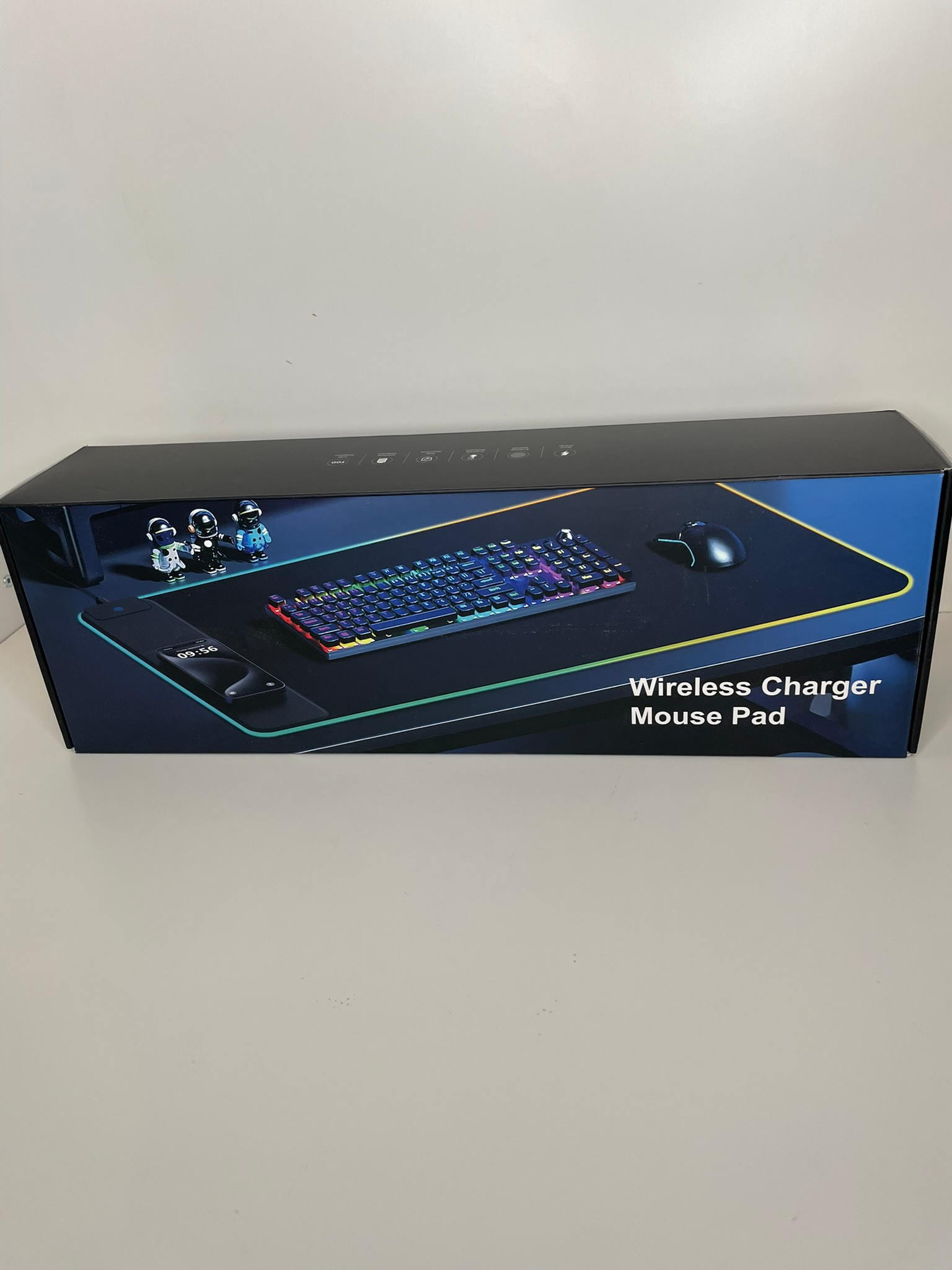 New Wireless Charging Mouse Pad (31.5x15.8") - photo 2