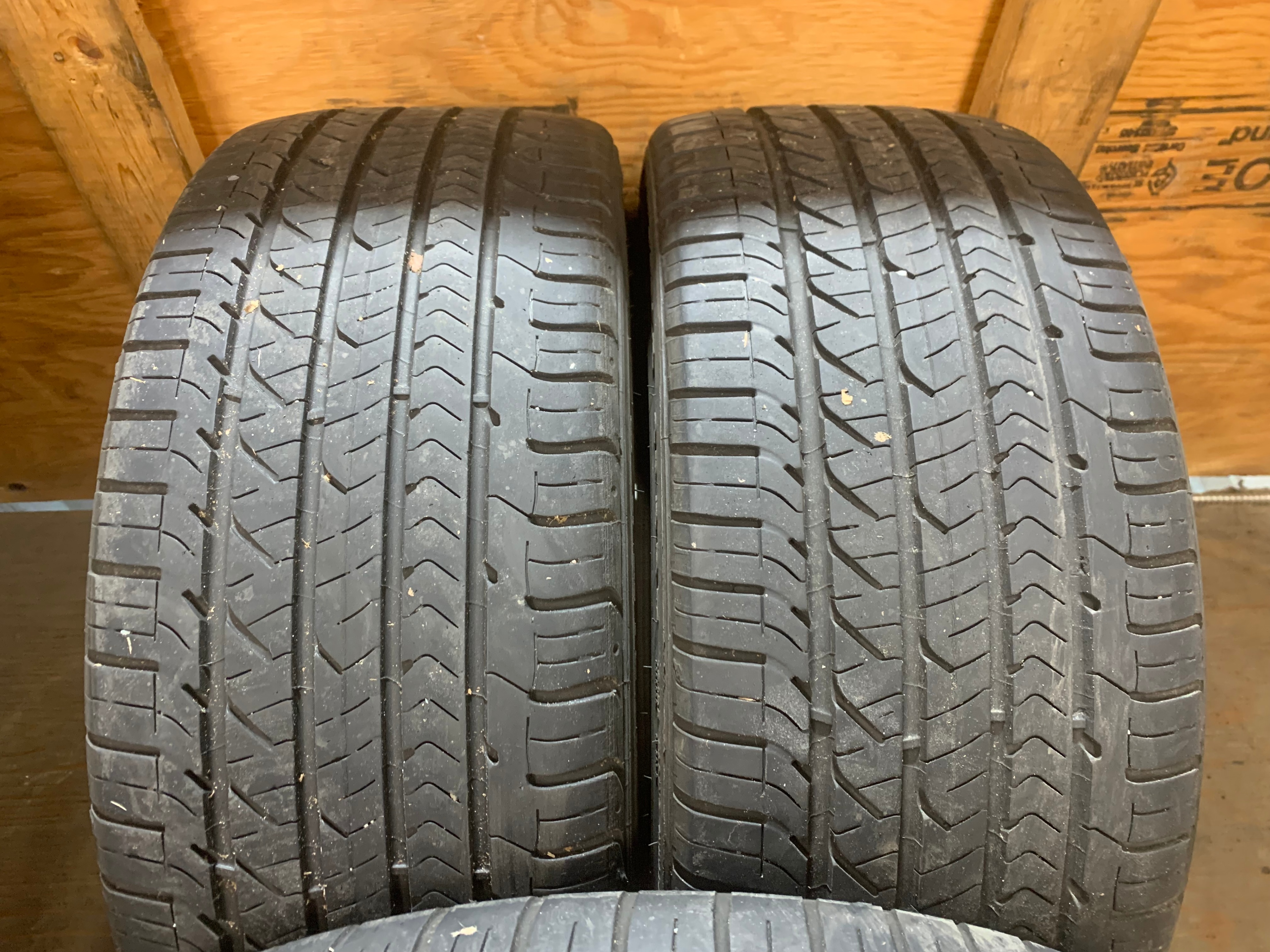 SET of 225/40/18 92W M+S Goodyear Eagle Sport A/S w good tread - photo 2