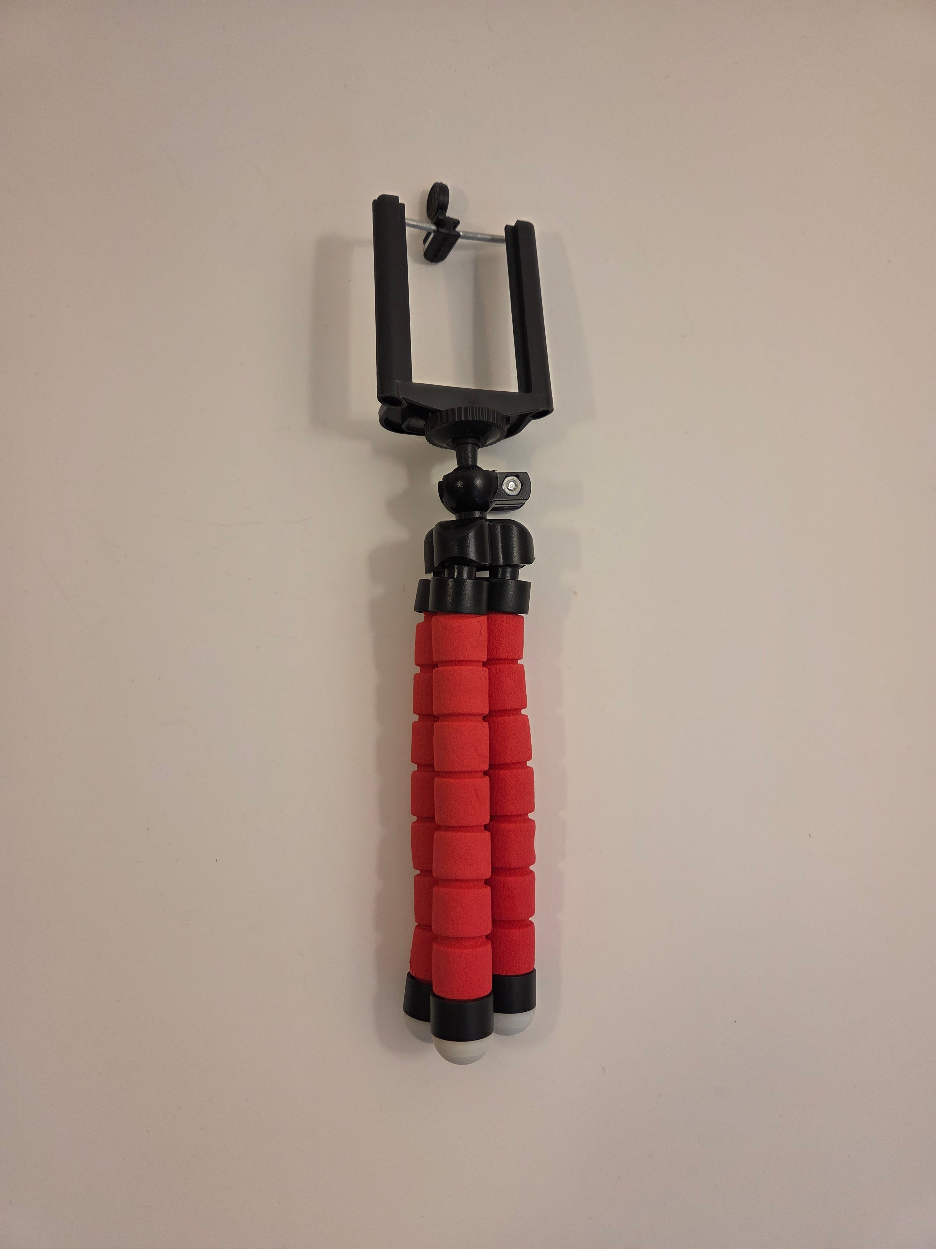 Flexible Phone Tripod with Holder – Red - photo 3