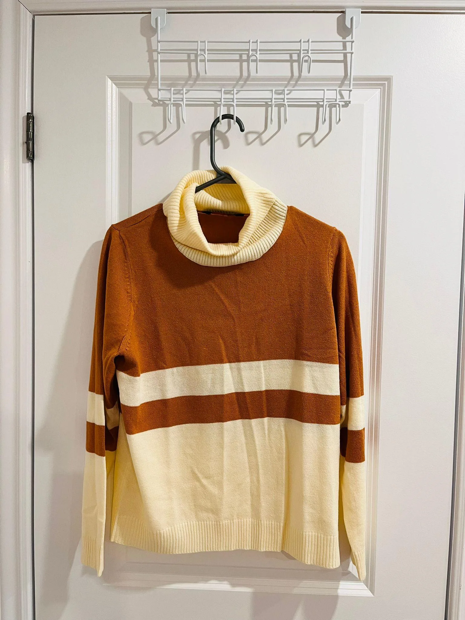 Women Turtle Neck Sweaters - NEW image indicator(2)