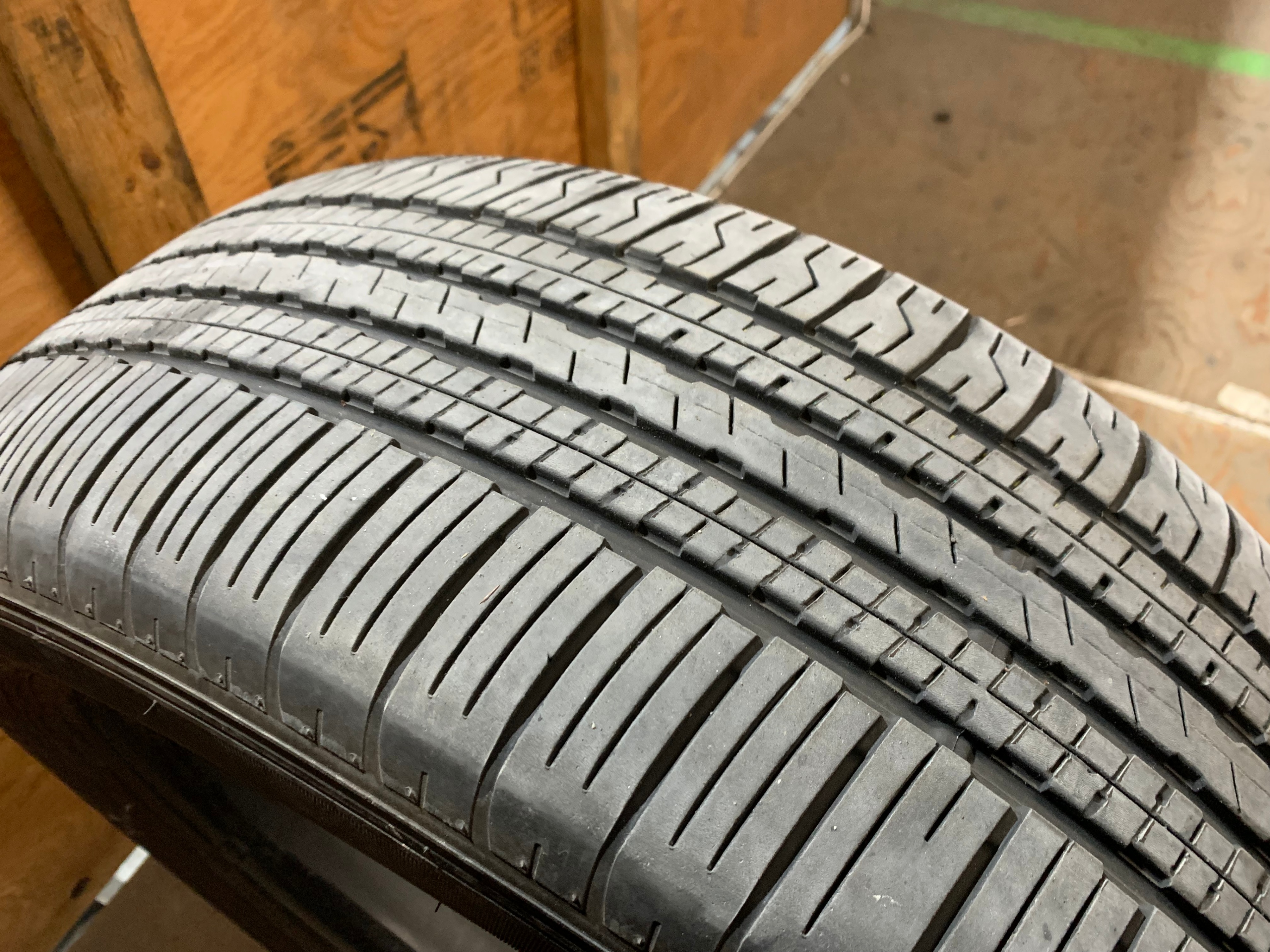 1 x single 235/60/18 M+S 103H Dunlop Grandtrek PT21 w 60% tread - photo 4