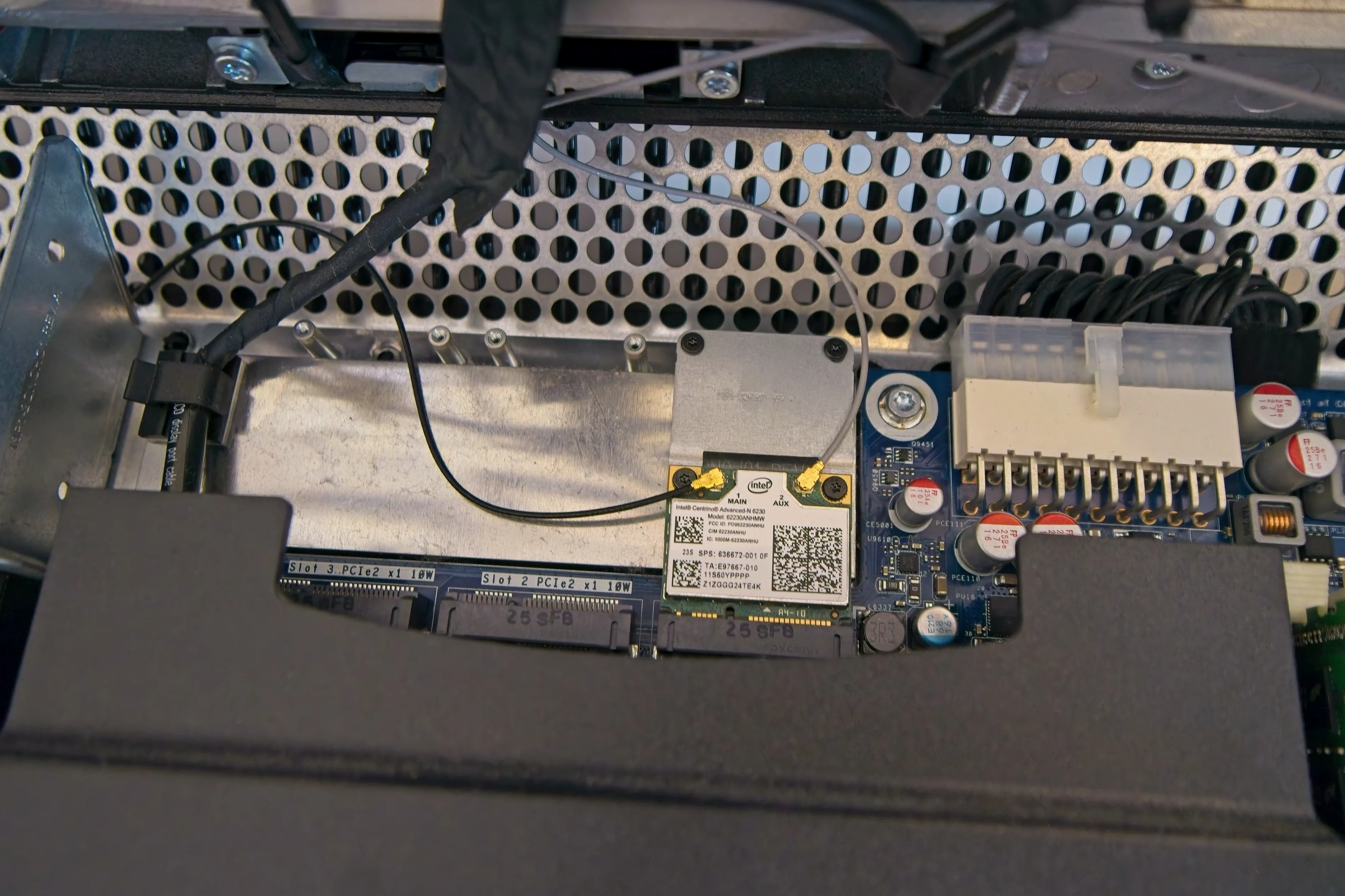 HP Z1 G2 All-in-One – Xeon E3, Quadro K3000M, 16GB RAM image indicator(7)