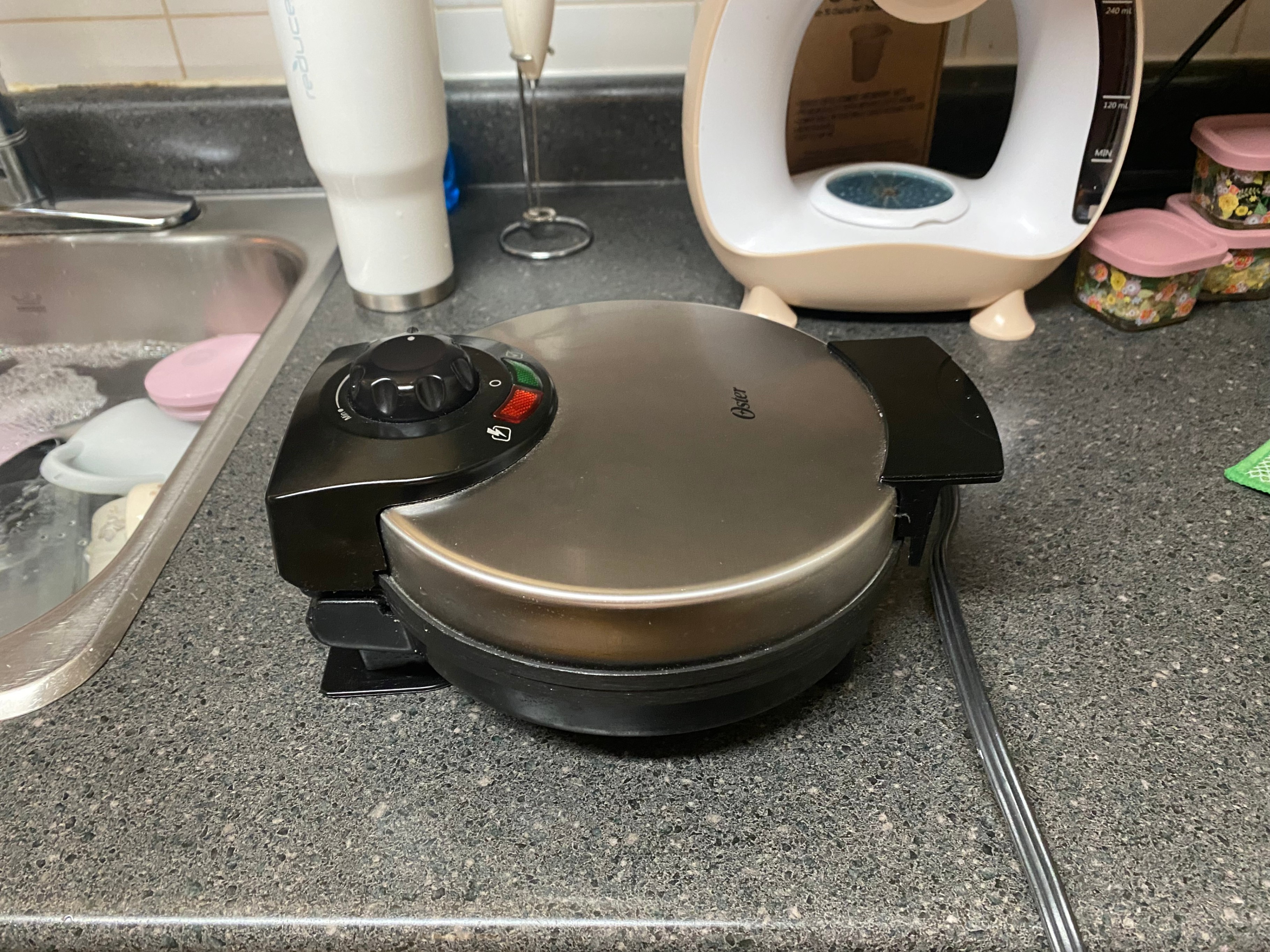 Oster Waffle Maker - photo 3