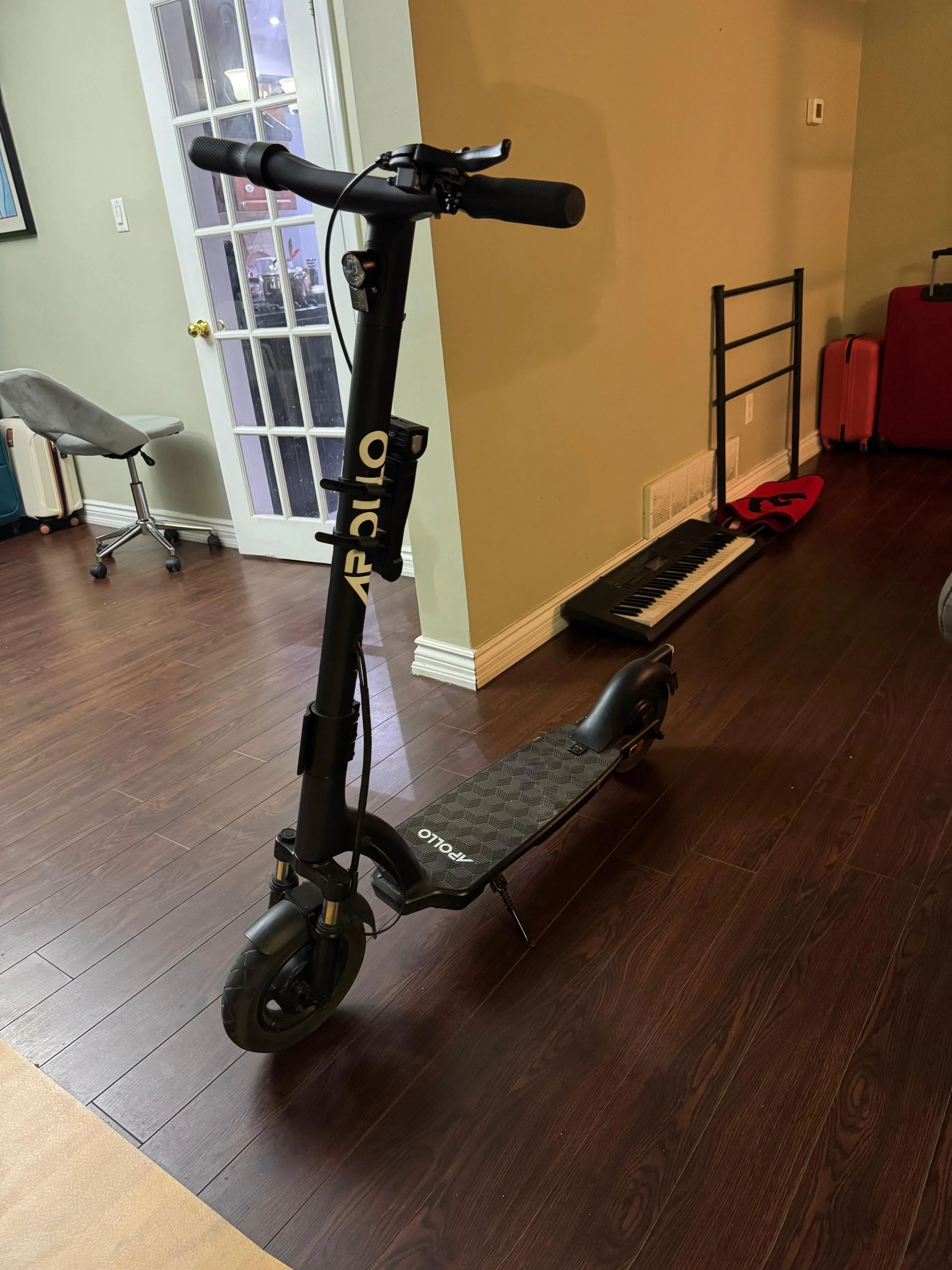 Apollo Air Pro | Good condition with Apollo Lock & Phone Mount image indicator(5)