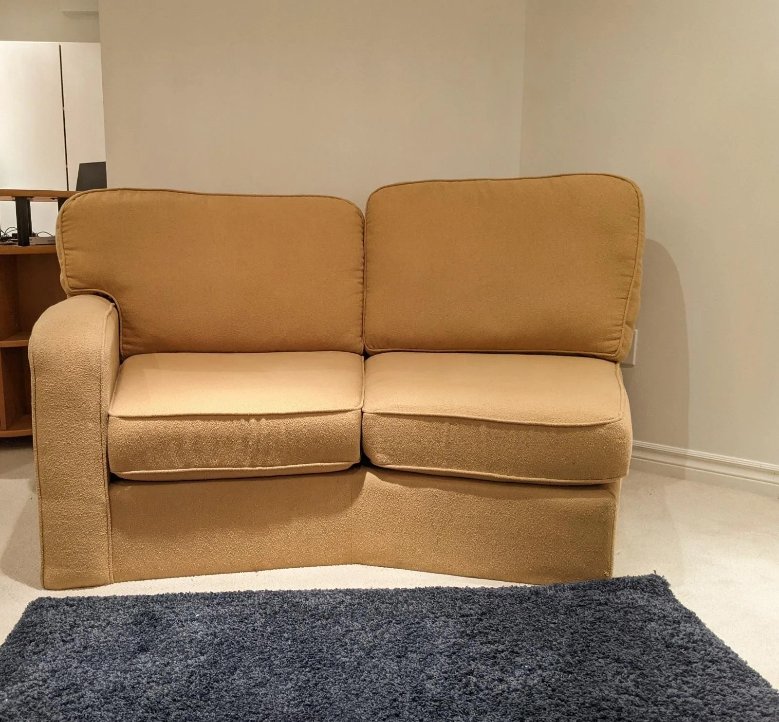 Curved Sectional Sofa image indicator(2)