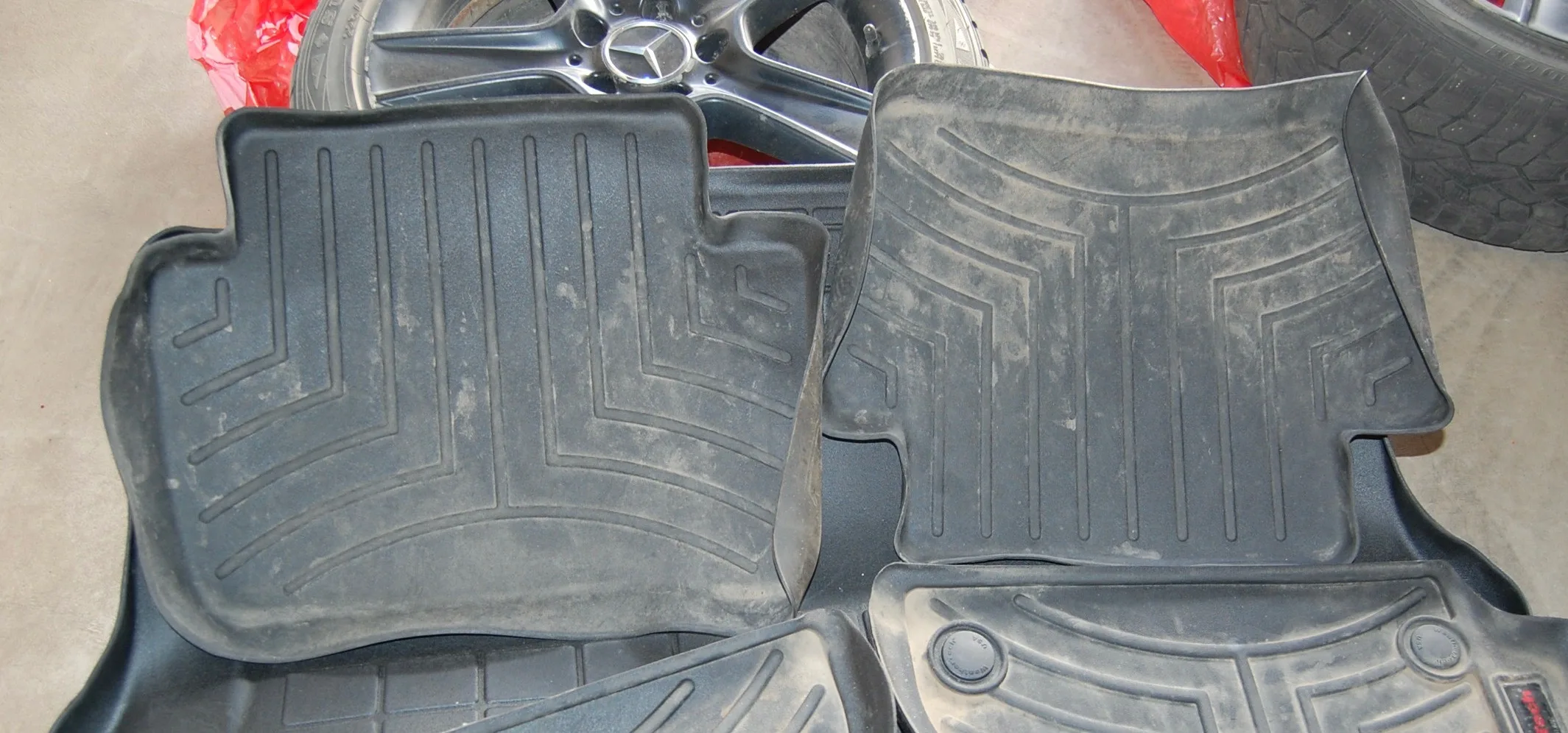 Mercedes C300 WeatherTech Floor and Trunk Mats image indicator(5)