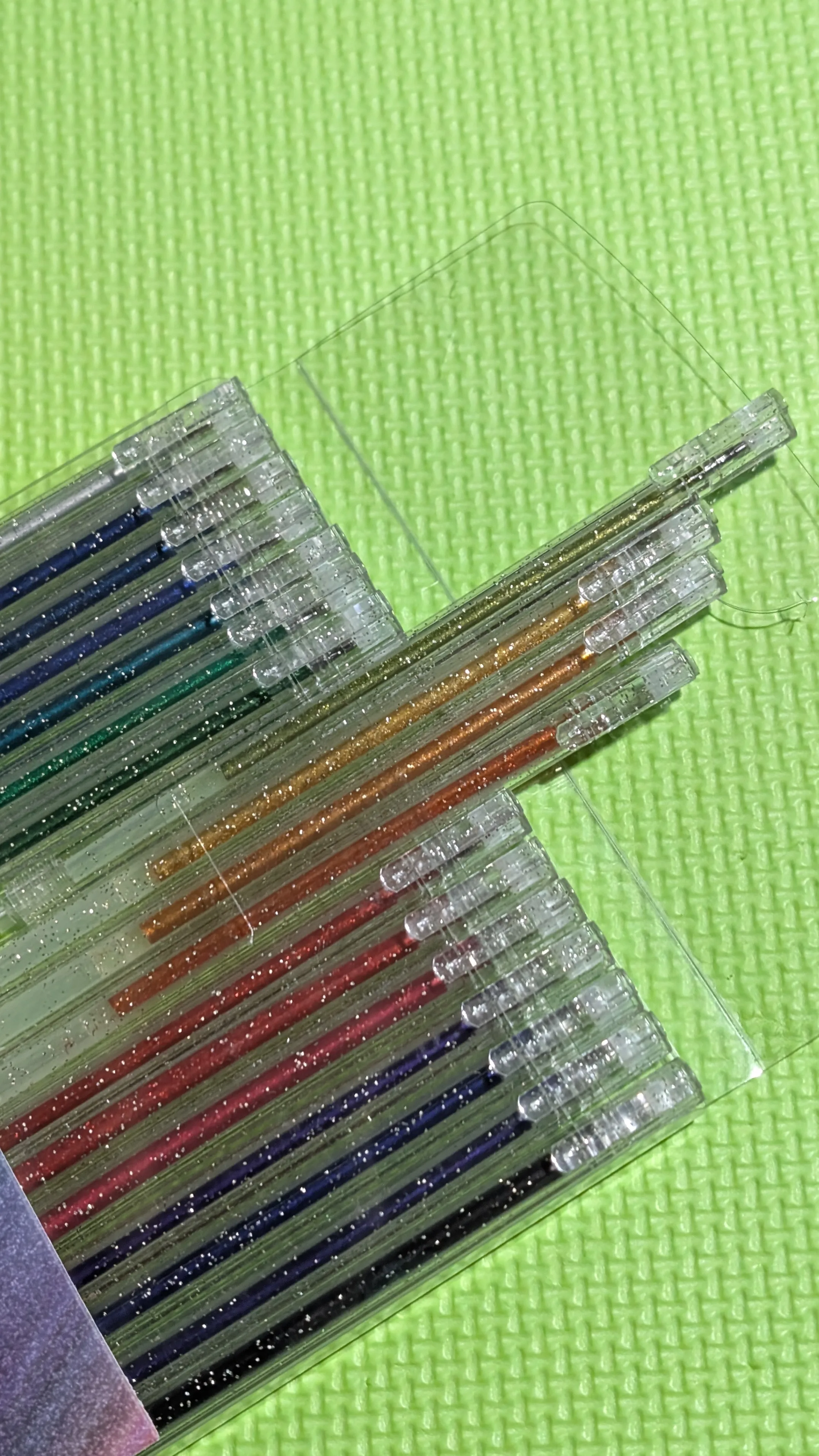 Grabie 18 Glitter Gel Premium Ink Pens - New image indicator(4)