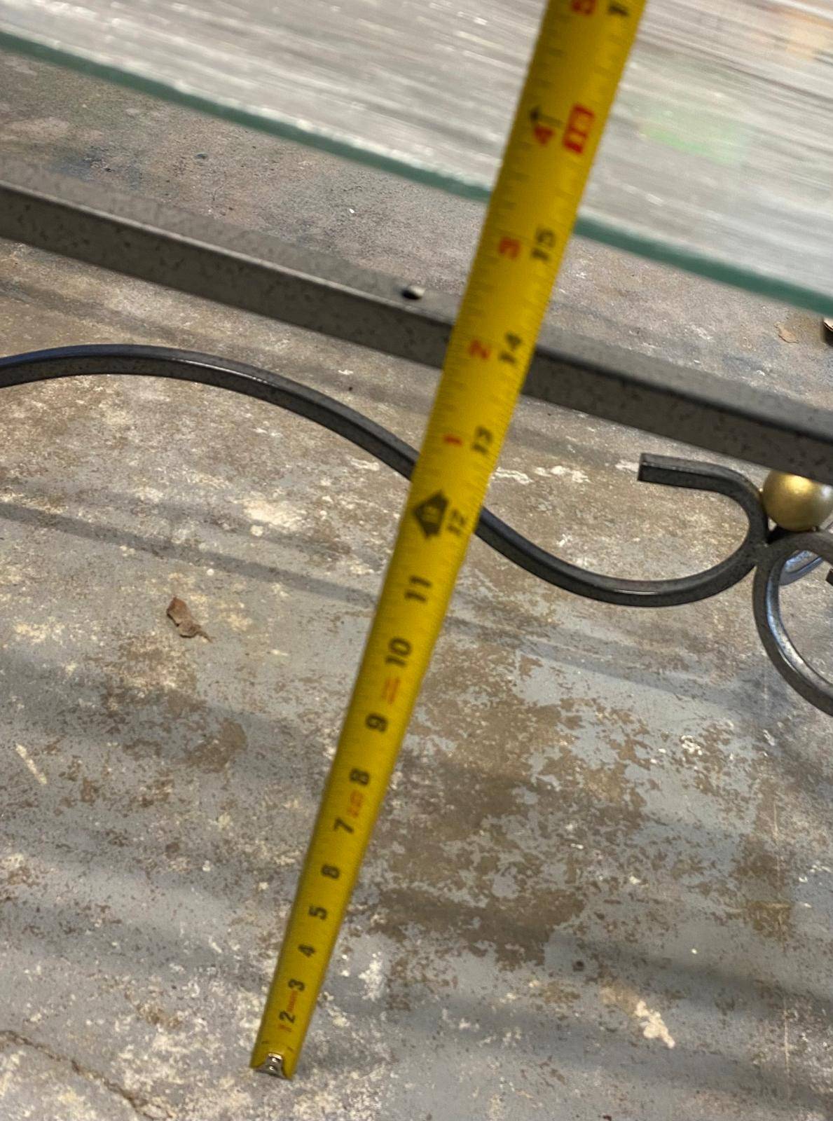 Glass Top Coffee Table - 43.5 " x 21 " - photo 5