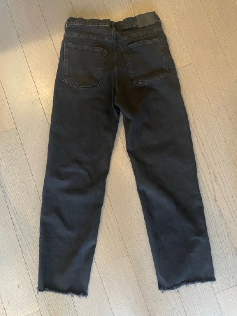 Everlane Women's Way-High® Jean in Coal, Raw hem, Size 28 - photo 4