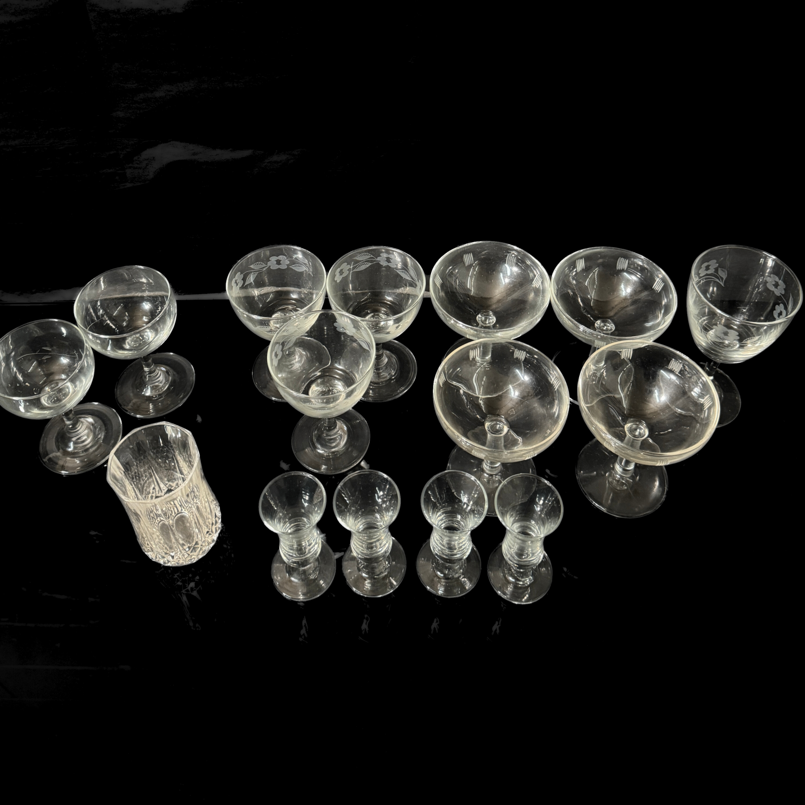 Vintage Assorted Glassware Set - photo 2