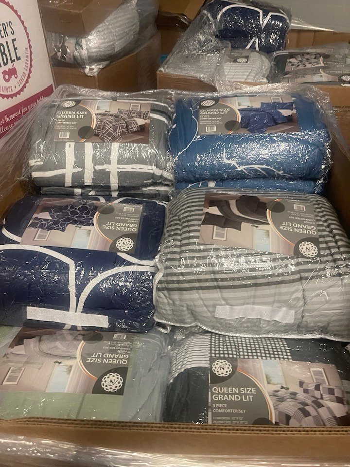 🛏️❄️ 3 PCS COMFORTER SET!