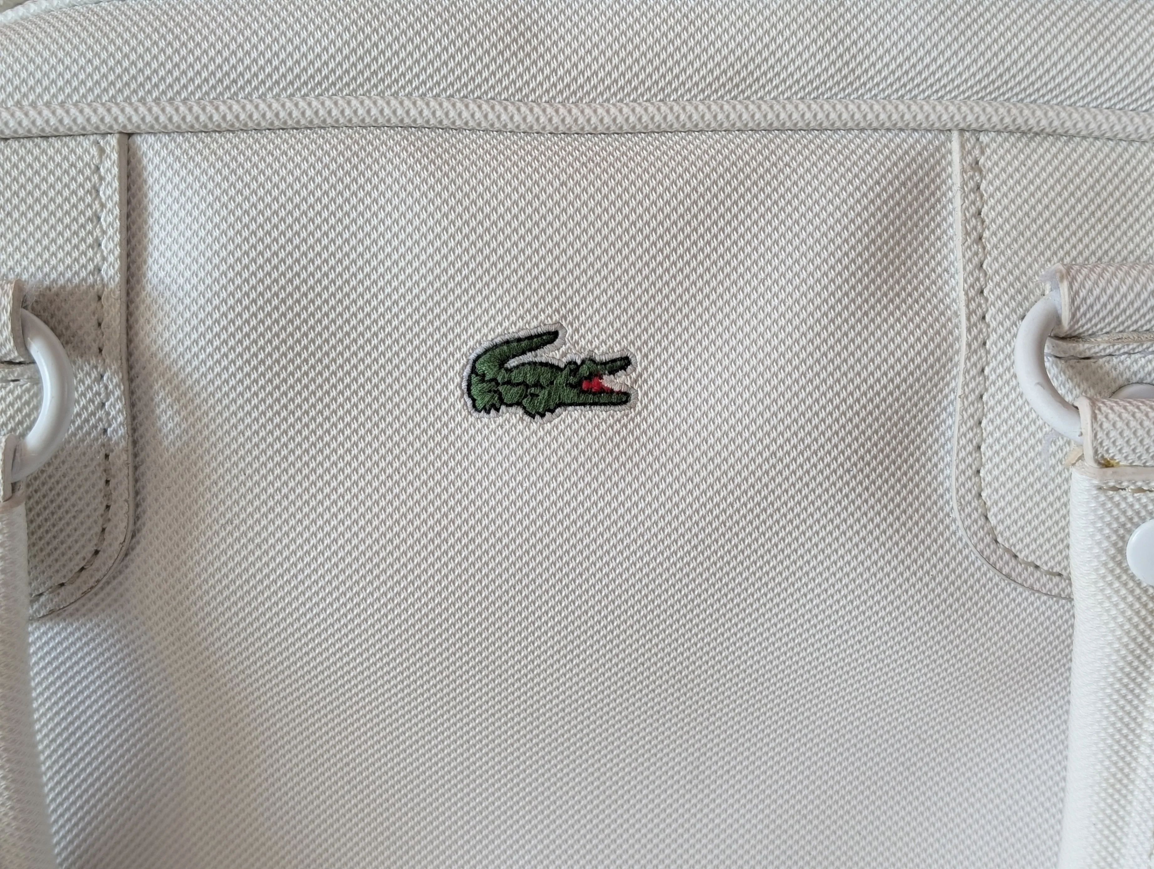 Lacoste White Bag image indicator(2)
