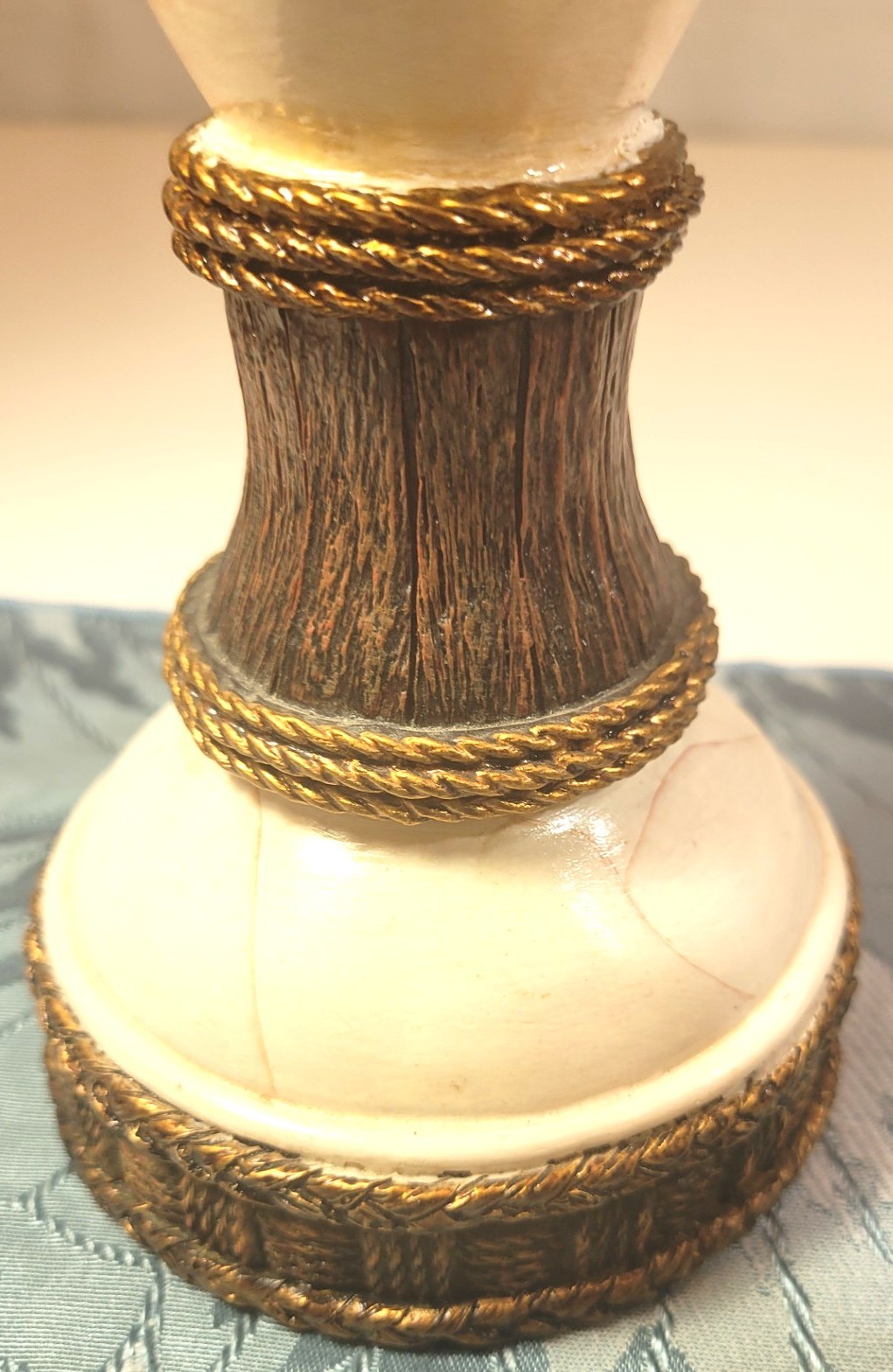 90s Hollywood Regency Faux Marble & Gold Rope Pillar Set of 3 - photo 3