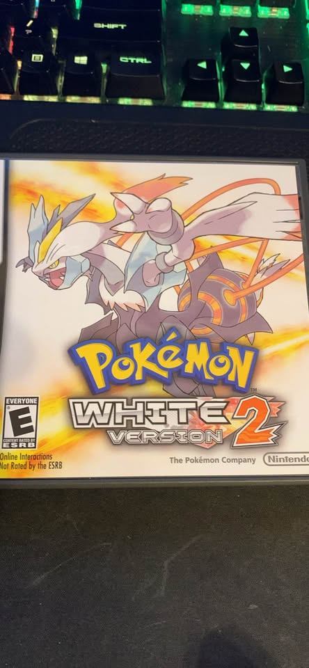 Pokémon White Version 2 Nintendo DS Game