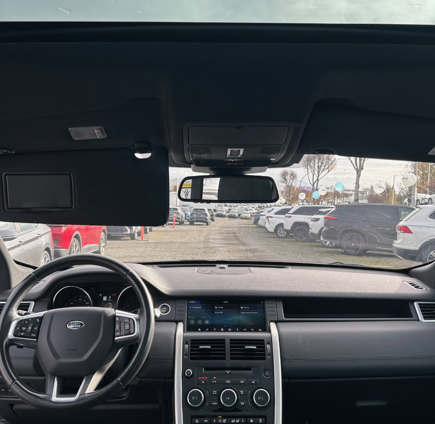 2018 Land Rover Discovery Sport - photo 3