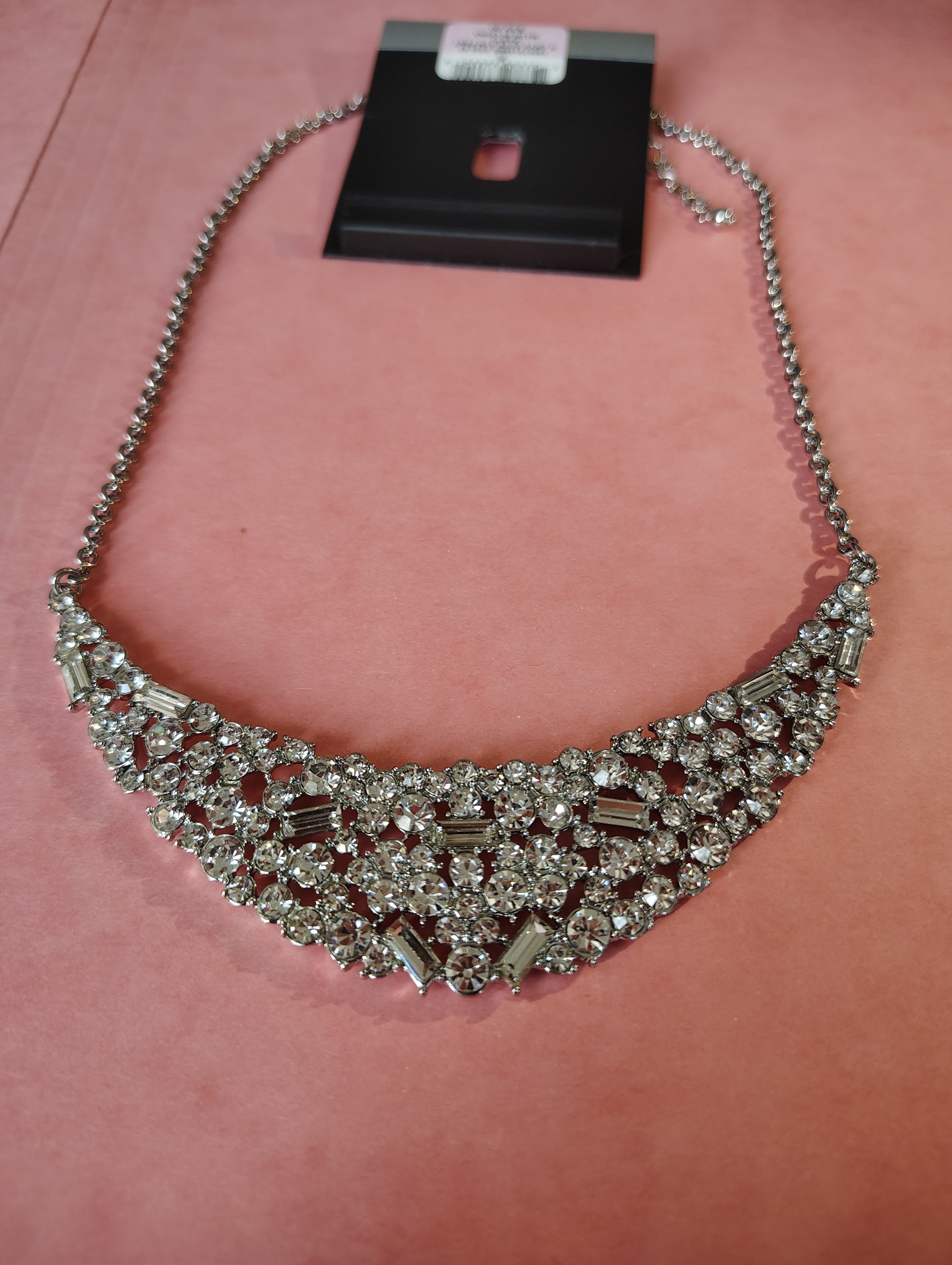 NEW NECKLACE- INC (Macy's US price tag, Sale)