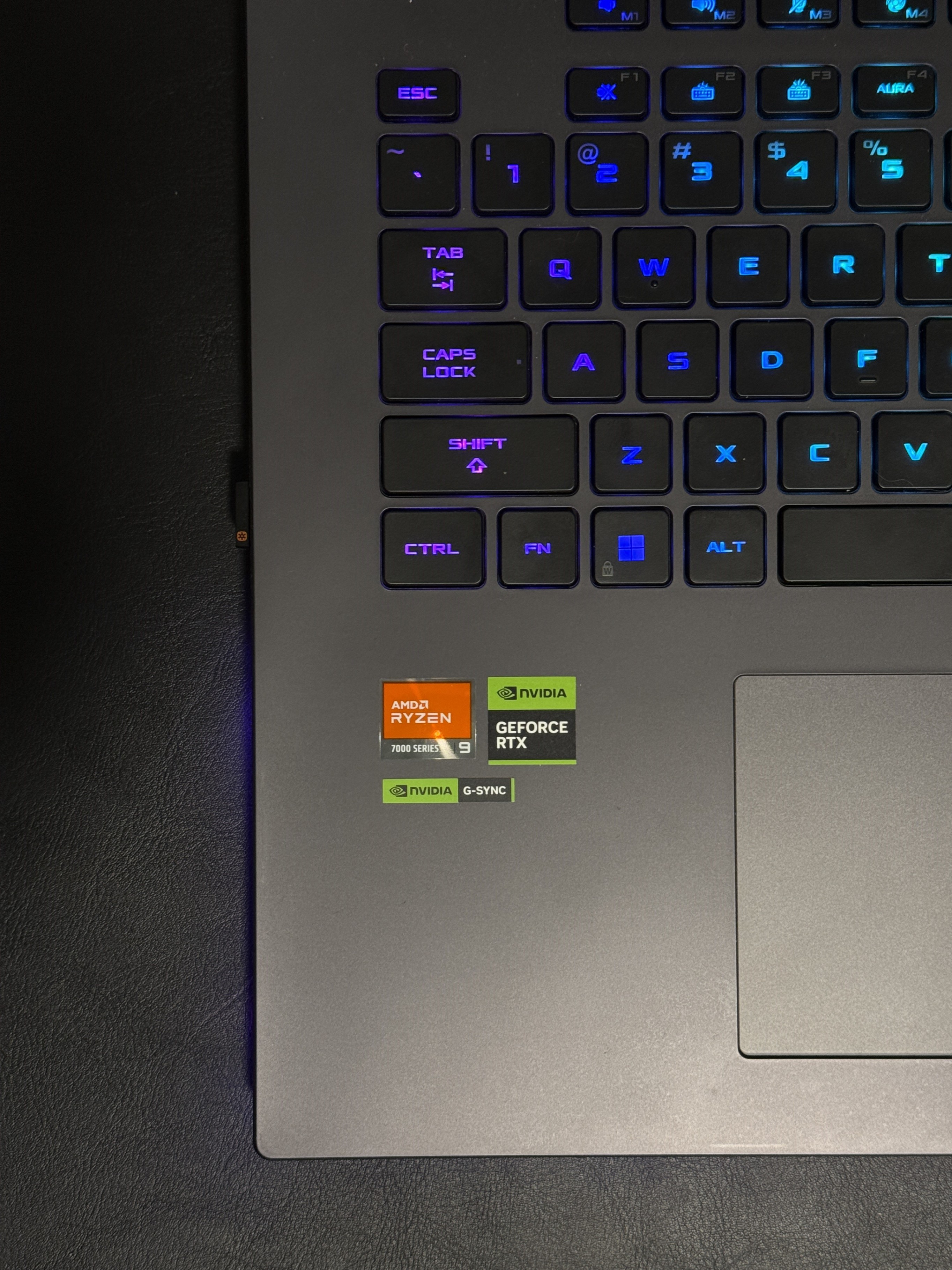 ASUS ROG STRIX G173PV RTX 4060 Laptop - photo 4