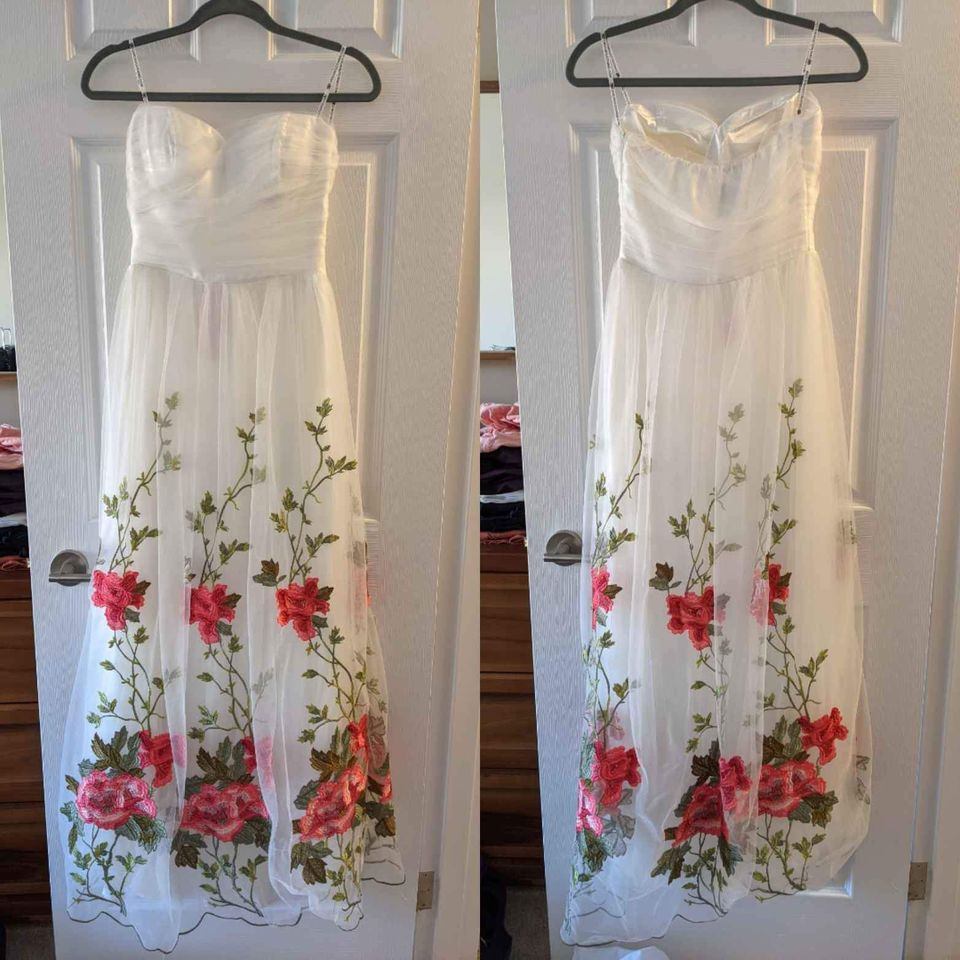 Size 2 Embroidered Floral Tulle Dress - photo 2