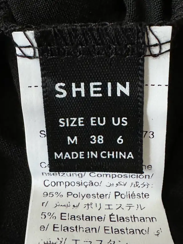 New Shein Black T-shirt - photo 3
