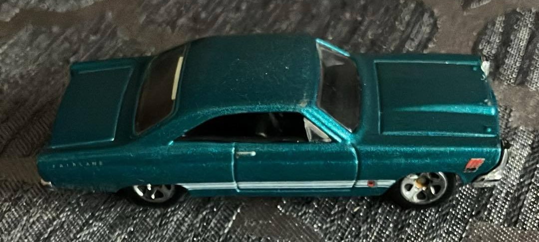 Hot Wheels Garage 66 Ford Fairlane Teal 1:64 Scale